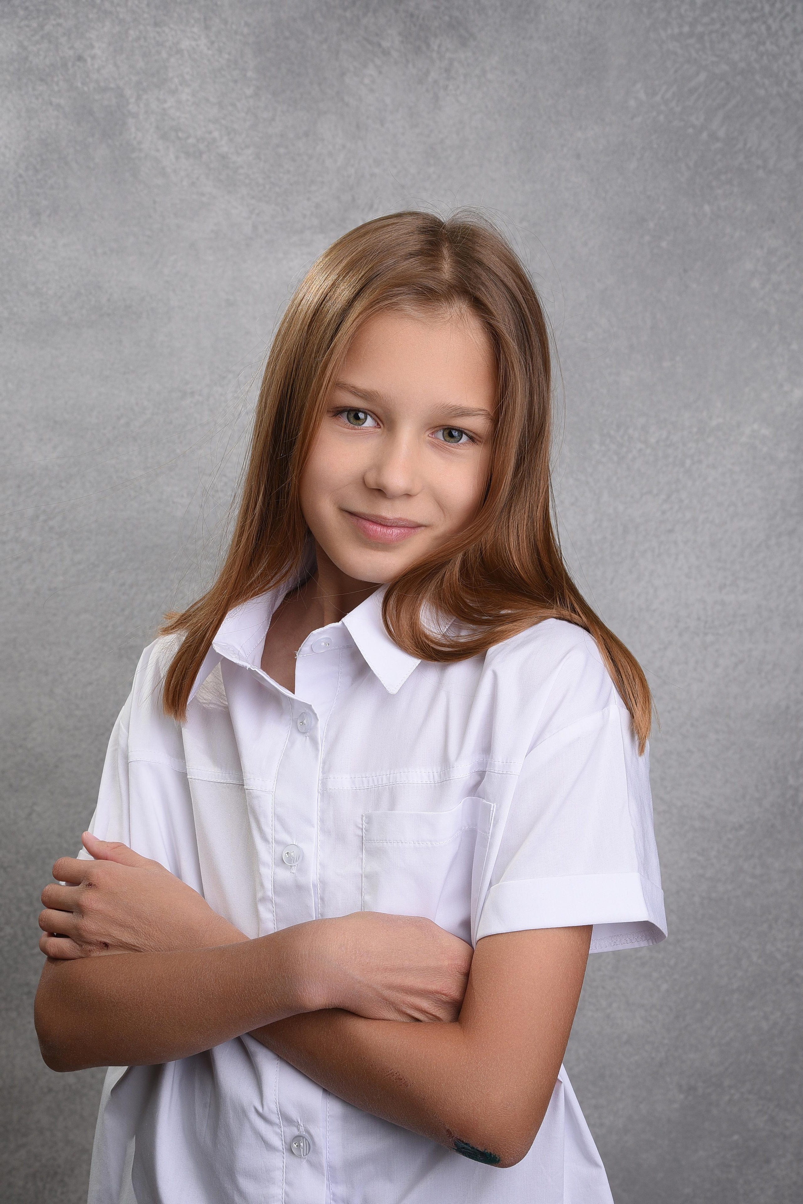 Началка. Выпускные альбомы в Кургане, Твой альбом, Книга