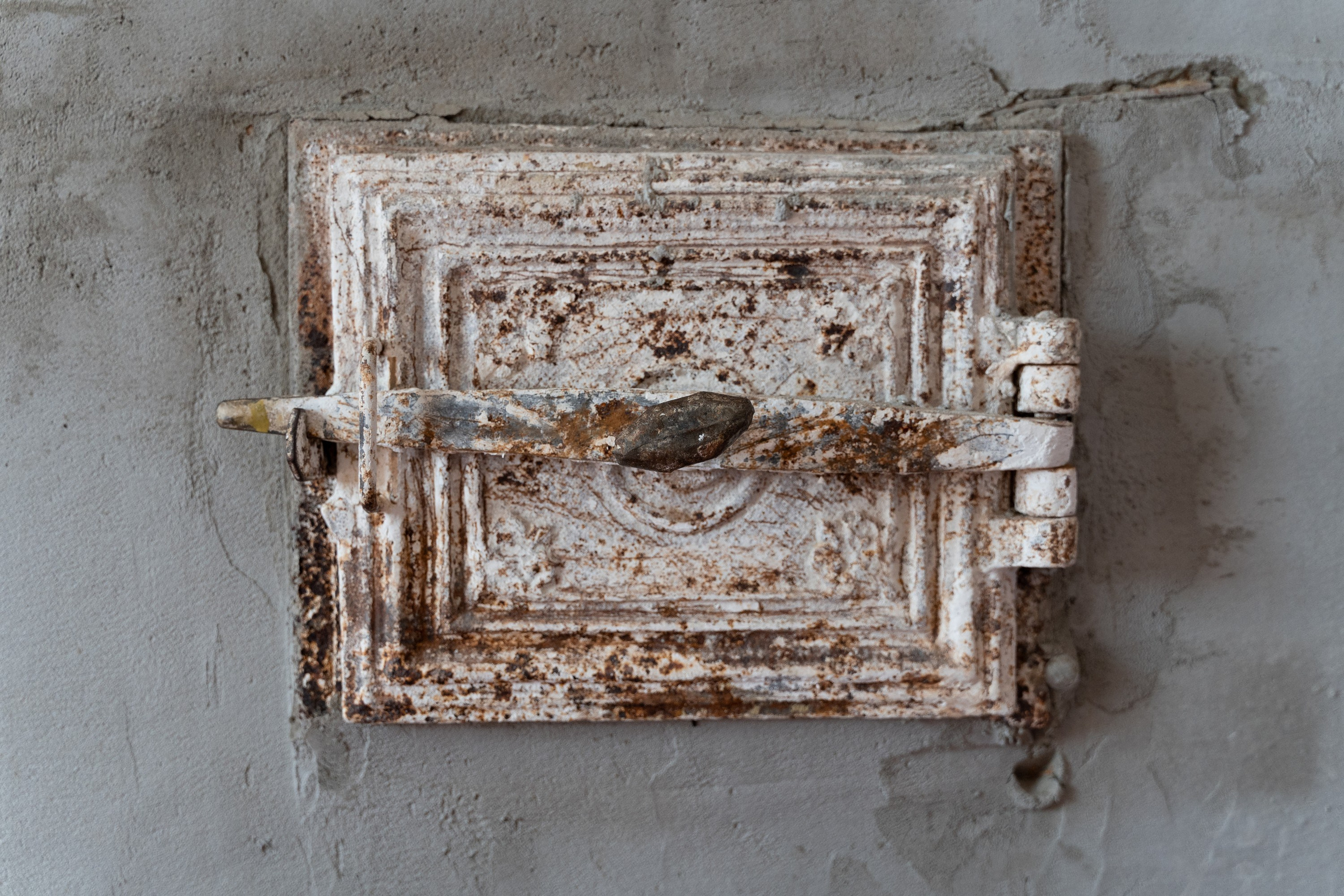 Home.land. Künstler Verstecktoff