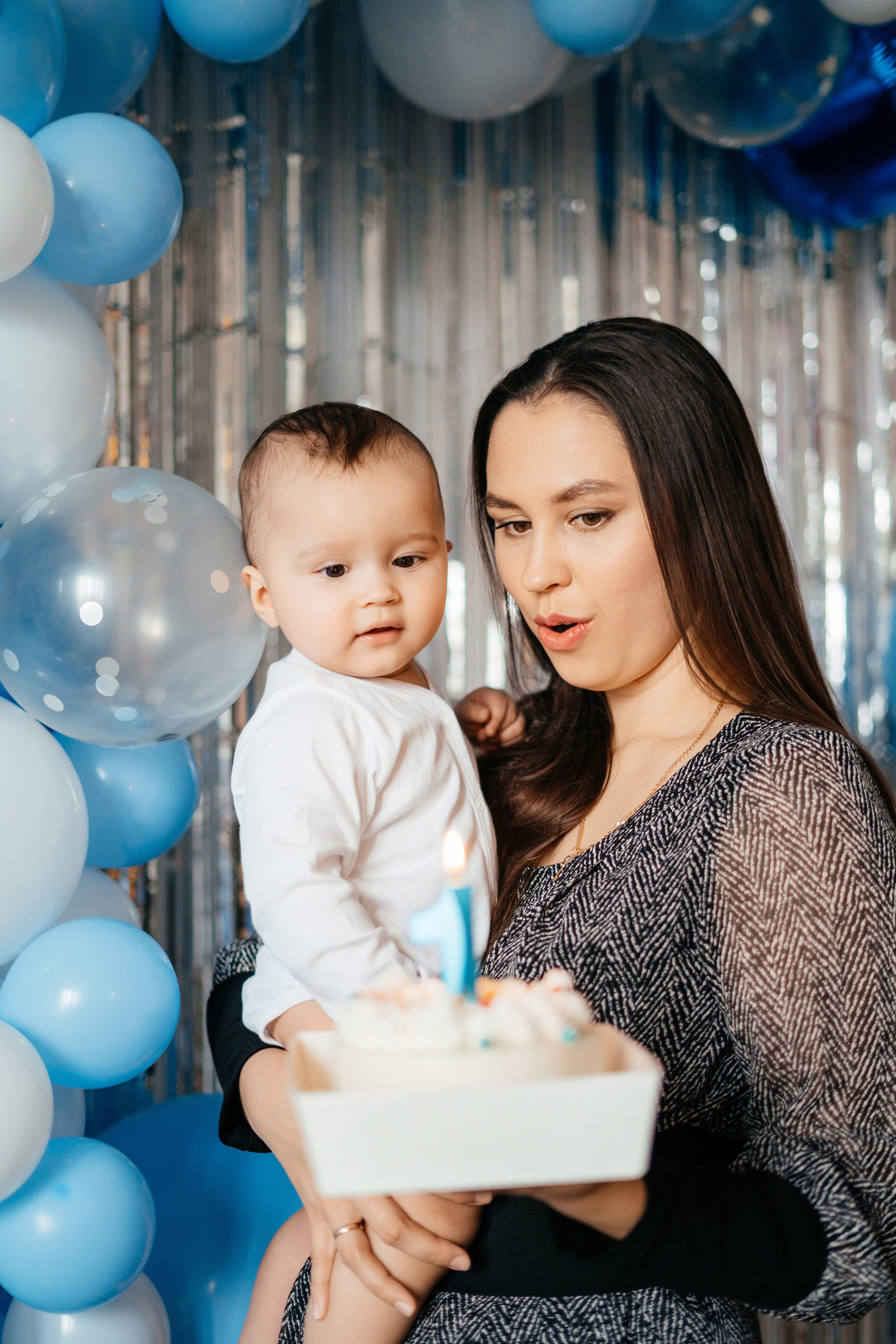 Домашнее годовасие Юры. Главная