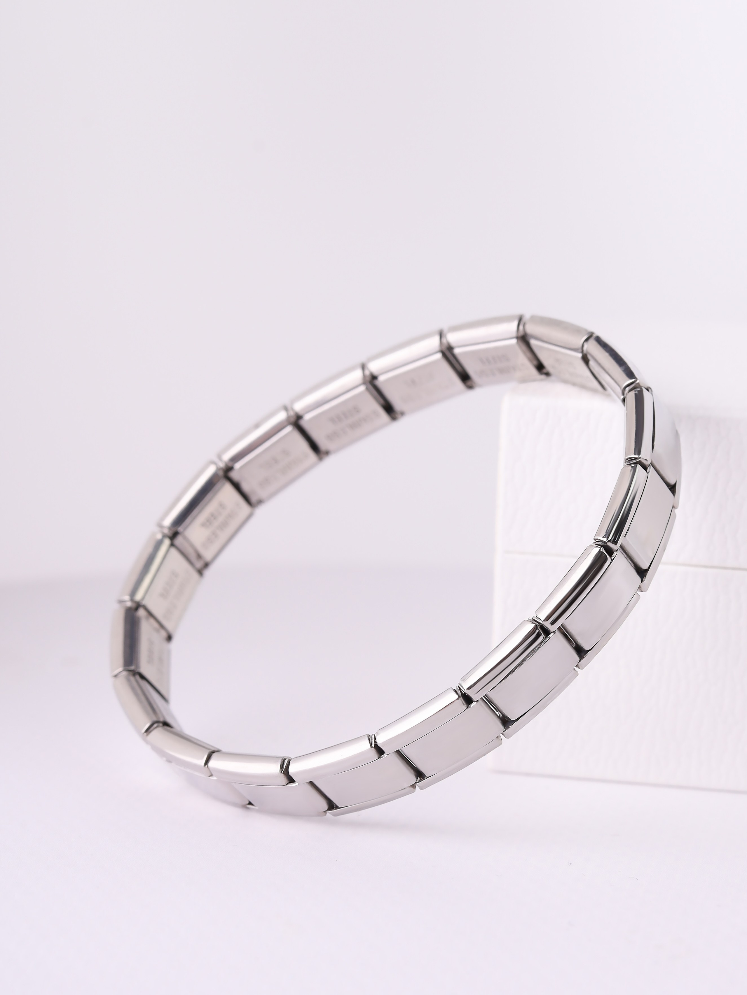 Ювелирка и бижутерия. Предметный фотограф в Санкт-Петербурге Елена Хлебосолова