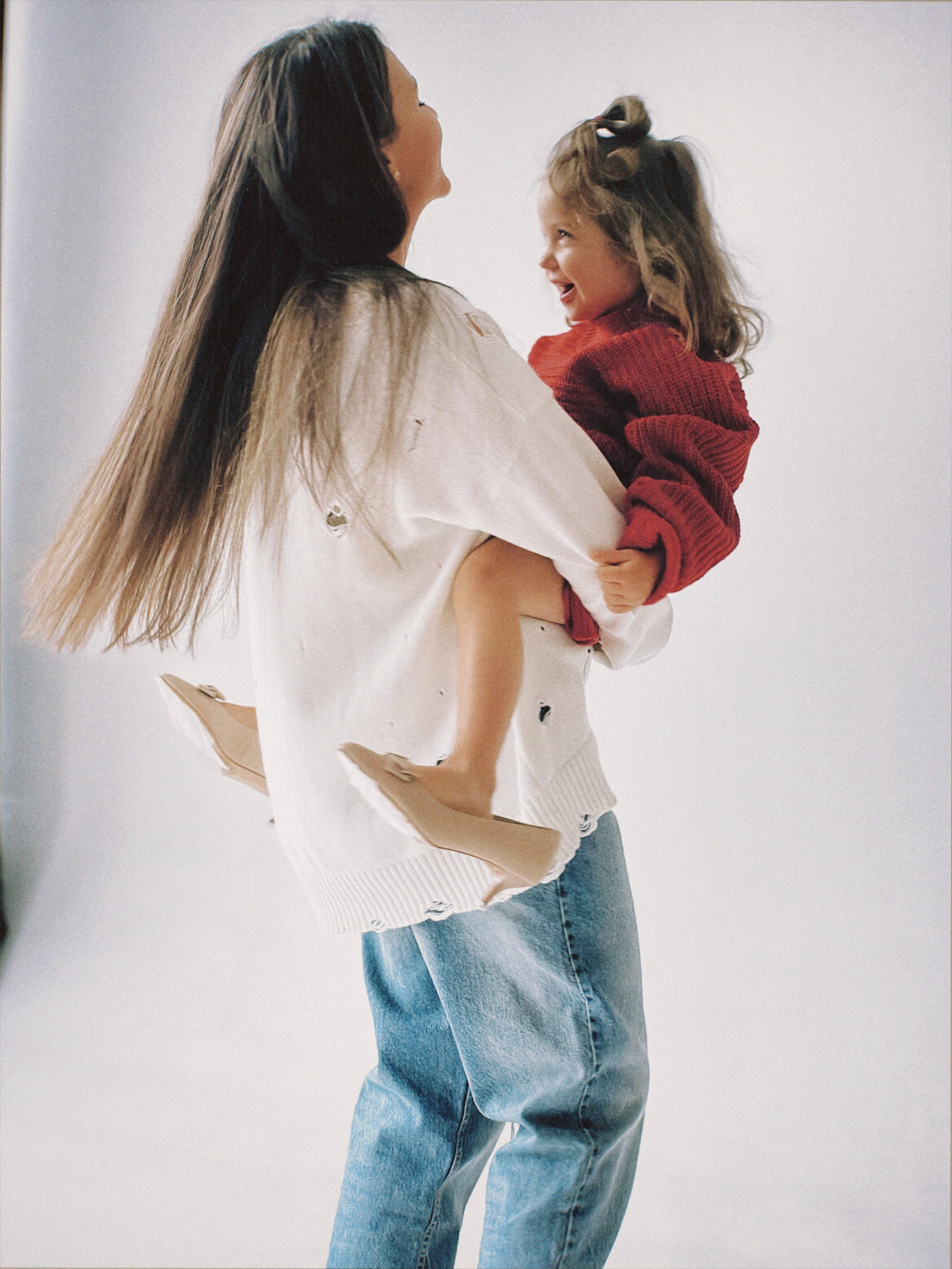 История мамы и дочки 🥹❤️. Чувственный мобильный фотограф в Казани и Сочи Дьяченко Дарья