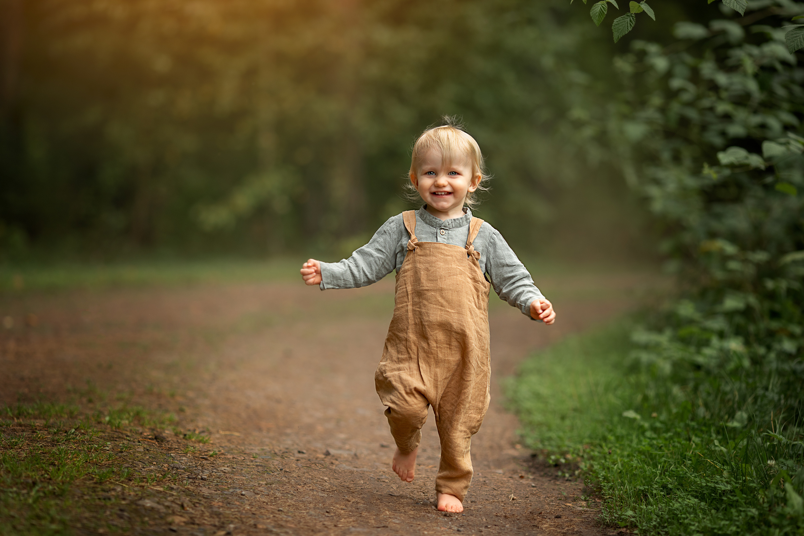 Семья. Лето. Лес. Детский и семейный фотограф в Красноярске Елена Коровкина