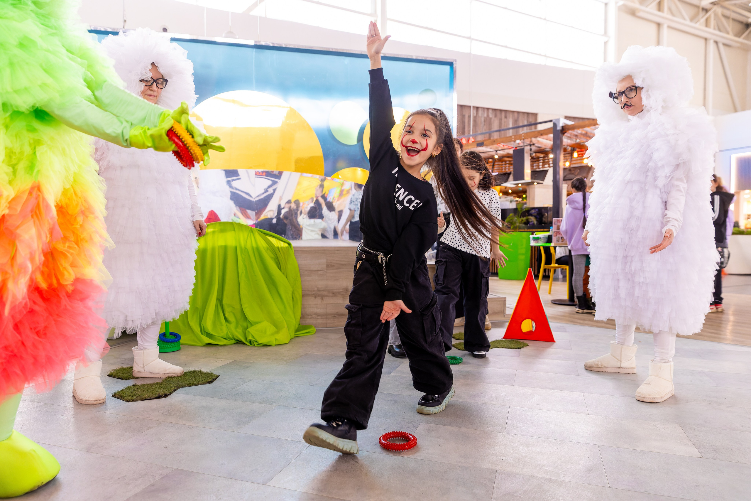Фото отчет с мероприятия ТЦ Мега 12 лет. Фотограф в Самаре Максим Тырин