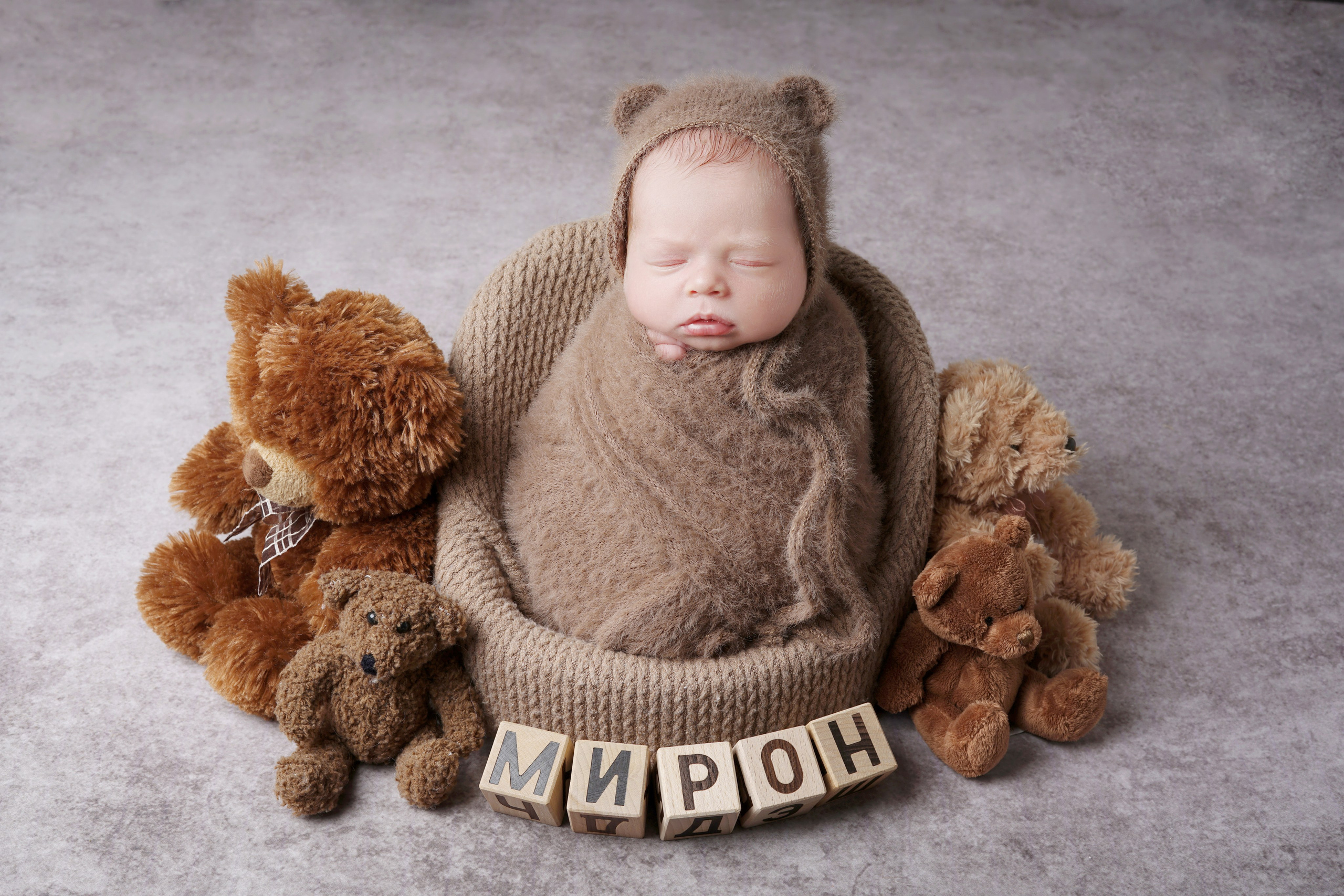 Новорожденные. Фотограф новорожденных Тюмень