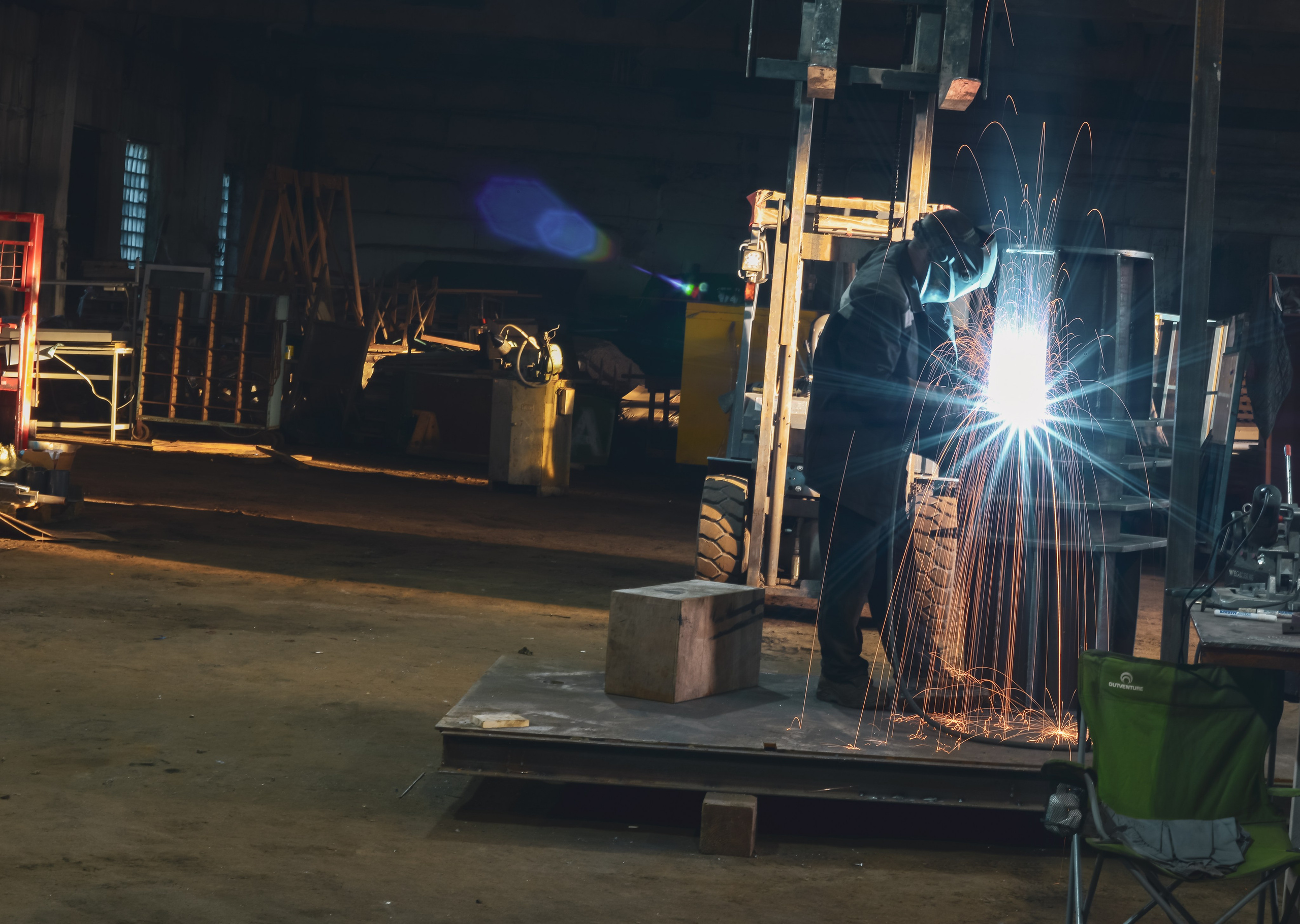 Тех обслуживание нерудных карьеров, строительство ангаров, промышленное строительство, токарные работы, ремонт установок, сеялок, грохотов,. Rystemys Picture