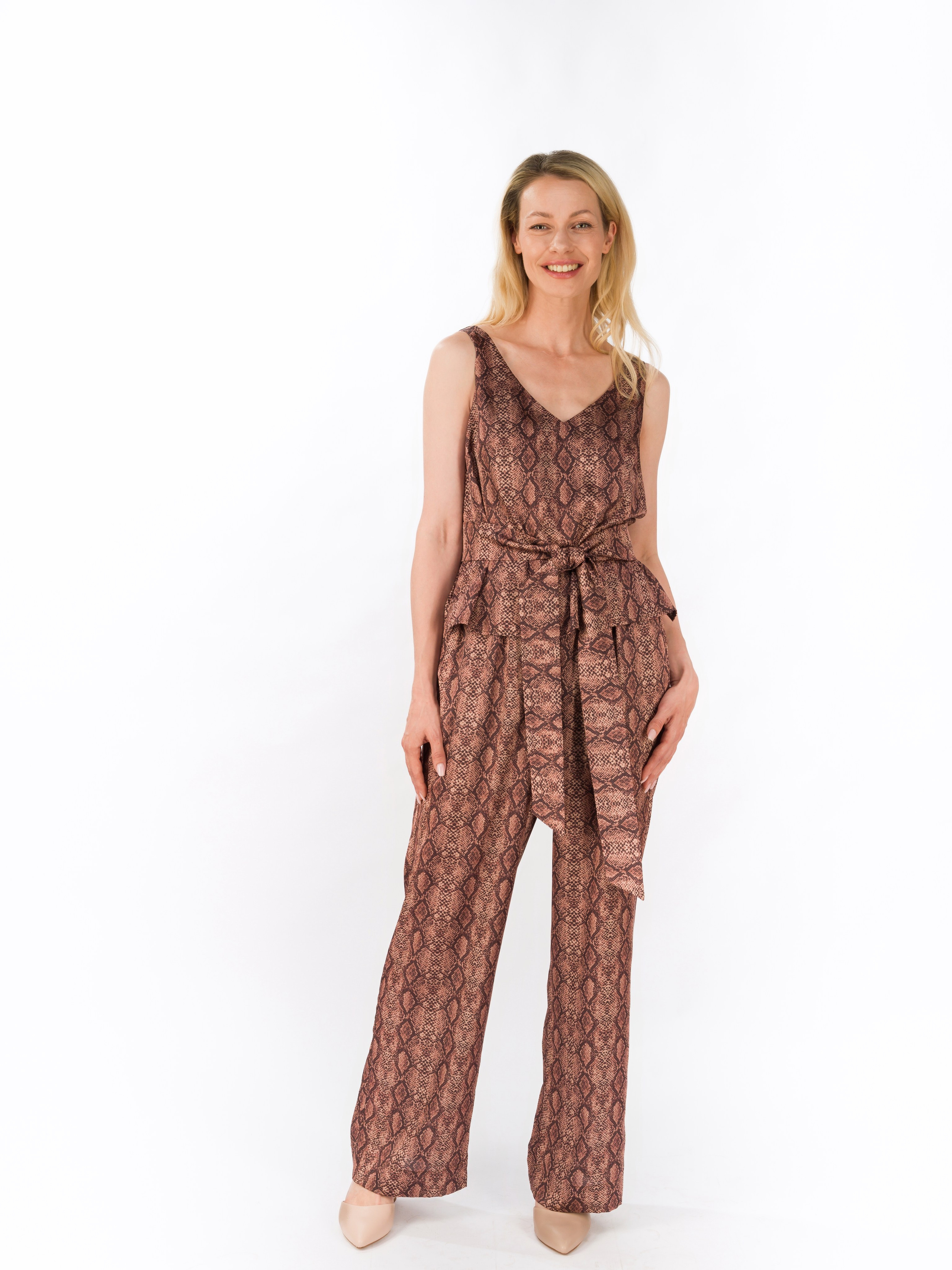 Одежда для каталога. Фотограф Андрей Зикеев, фотостудия AzArt Studio в Москве