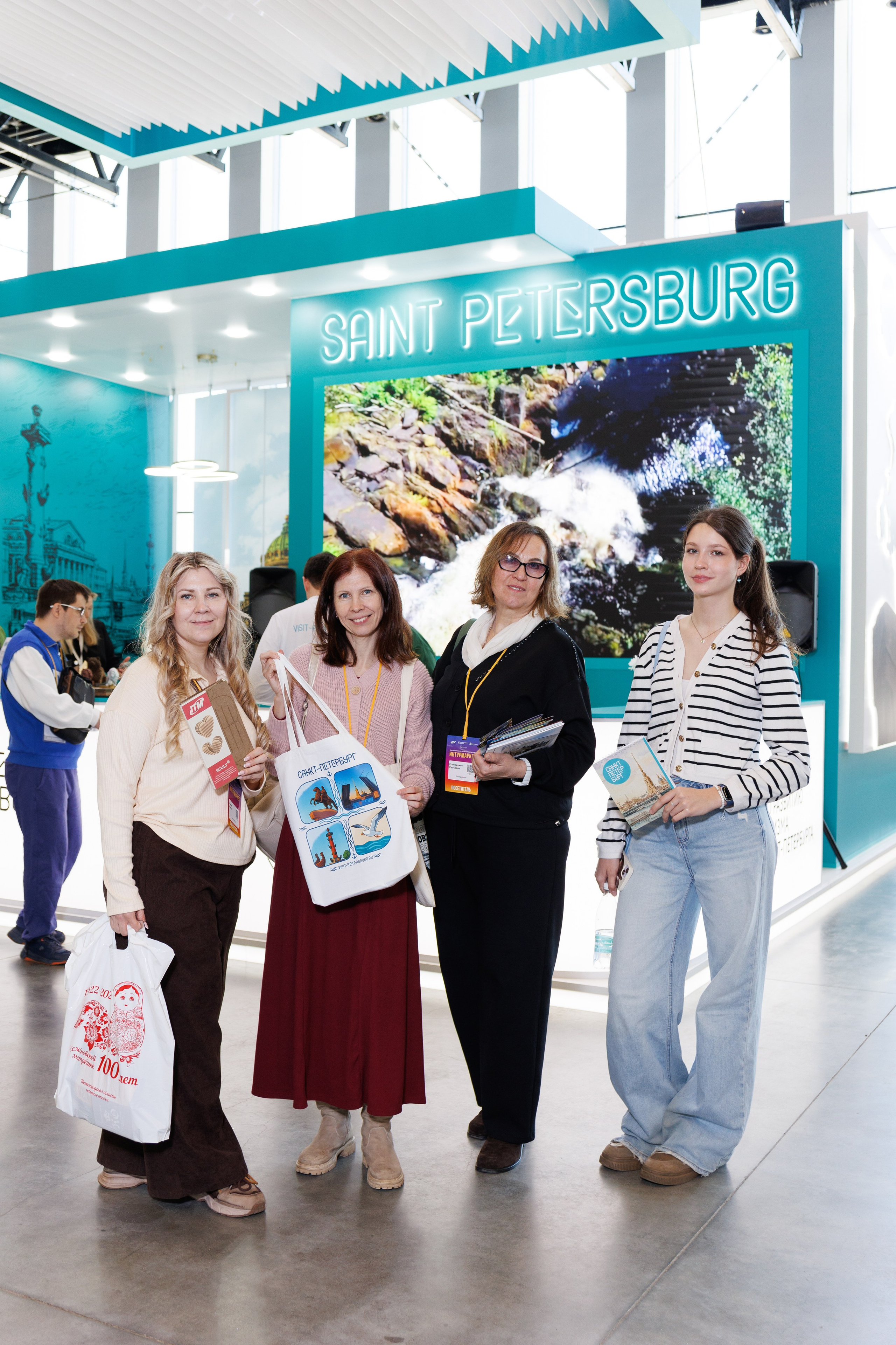 Интурмаркет в Нижнем Новгороде. Репортажный фотограф Нижний Новгород. Фотограф в Нижнем Новгороде Александр Хамов