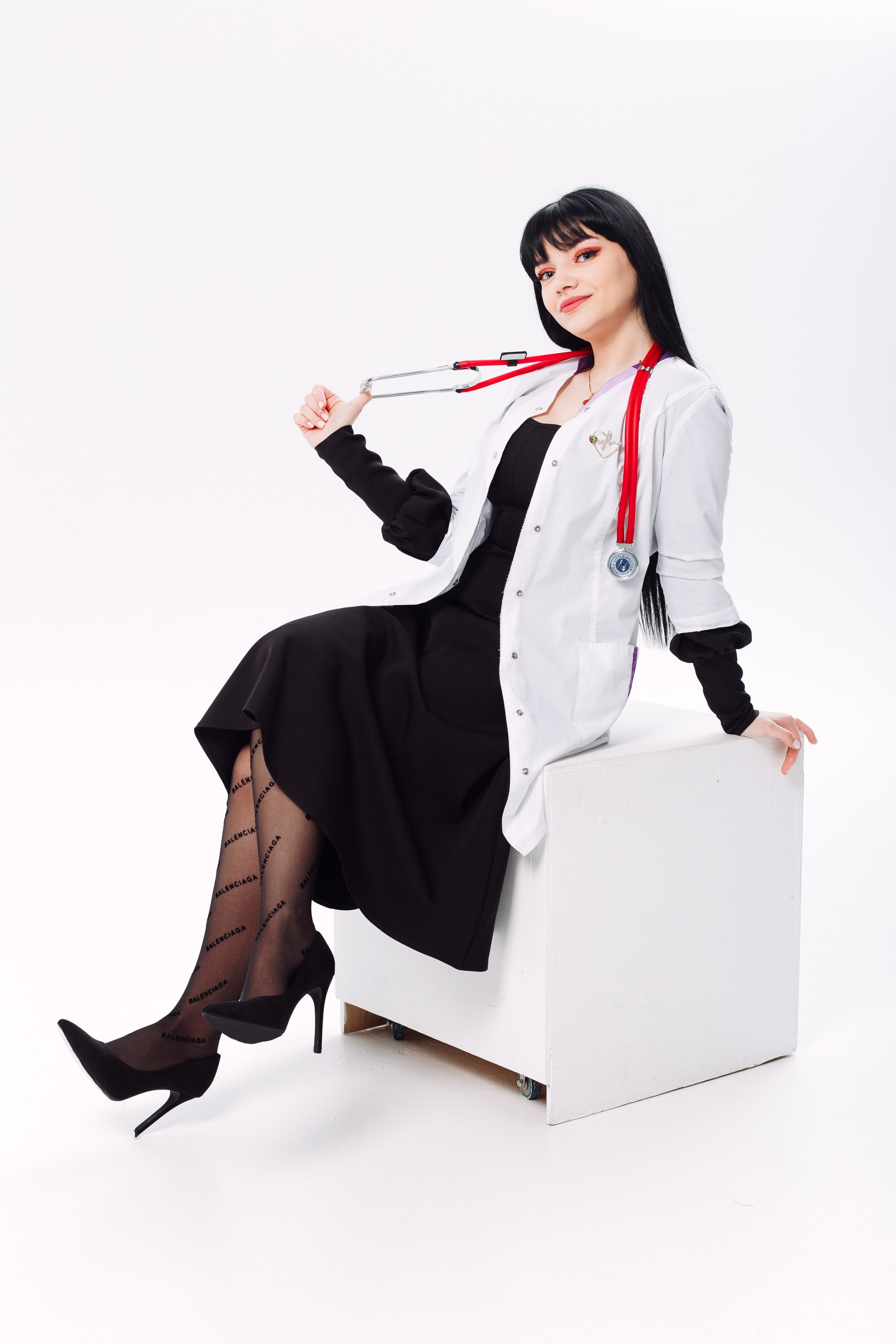 Съёмка врача в студии. Фотограф врача в Нижнем Новгороде и Нижегородской области.