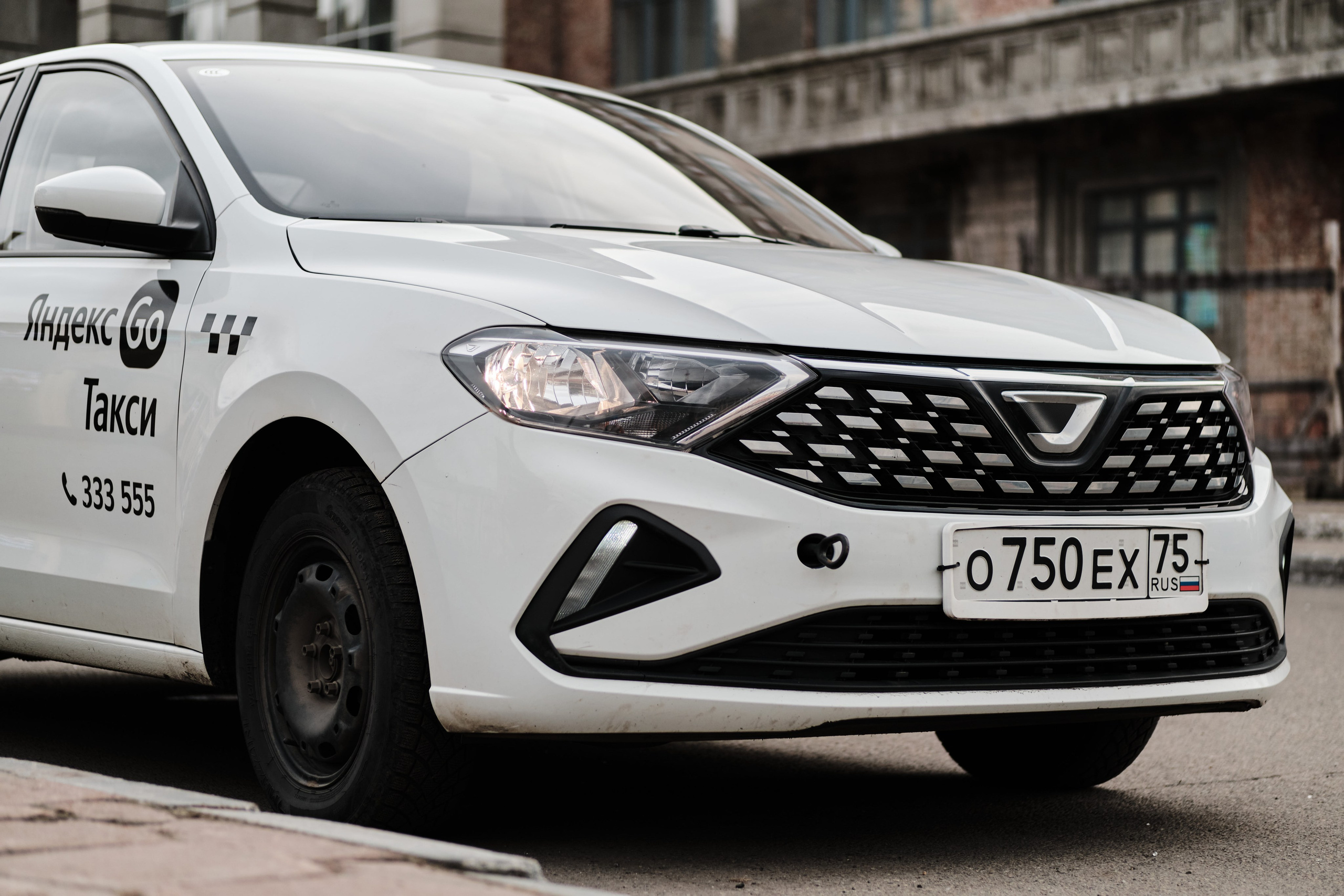 Новый автопарк Яндекс такси в Новокузнецке. Свадебный и семейный фотограф в Новокузнецке Иван Иванов