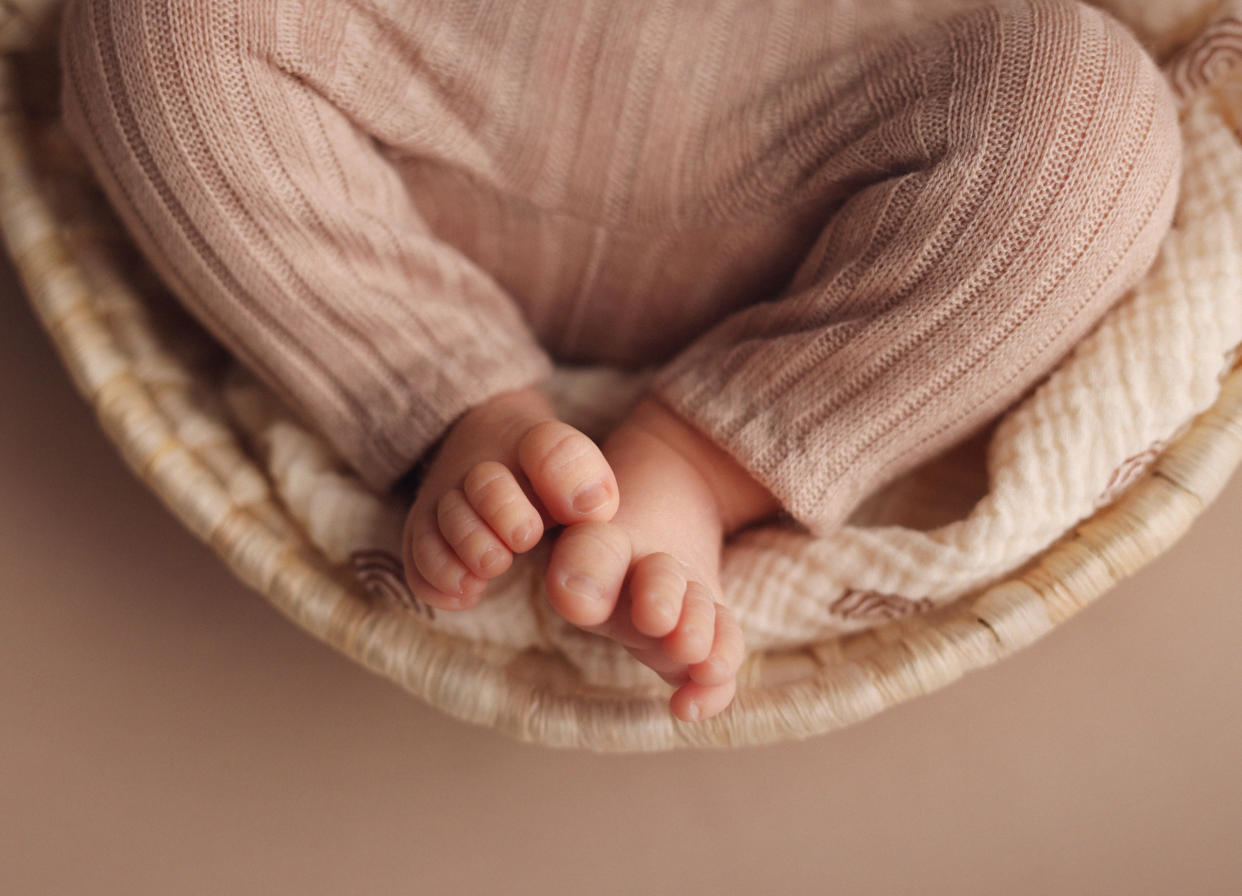 Новорожденные. Семейный фотограф и фотограф новорожденных в Санкт-Петербурге Алевтина