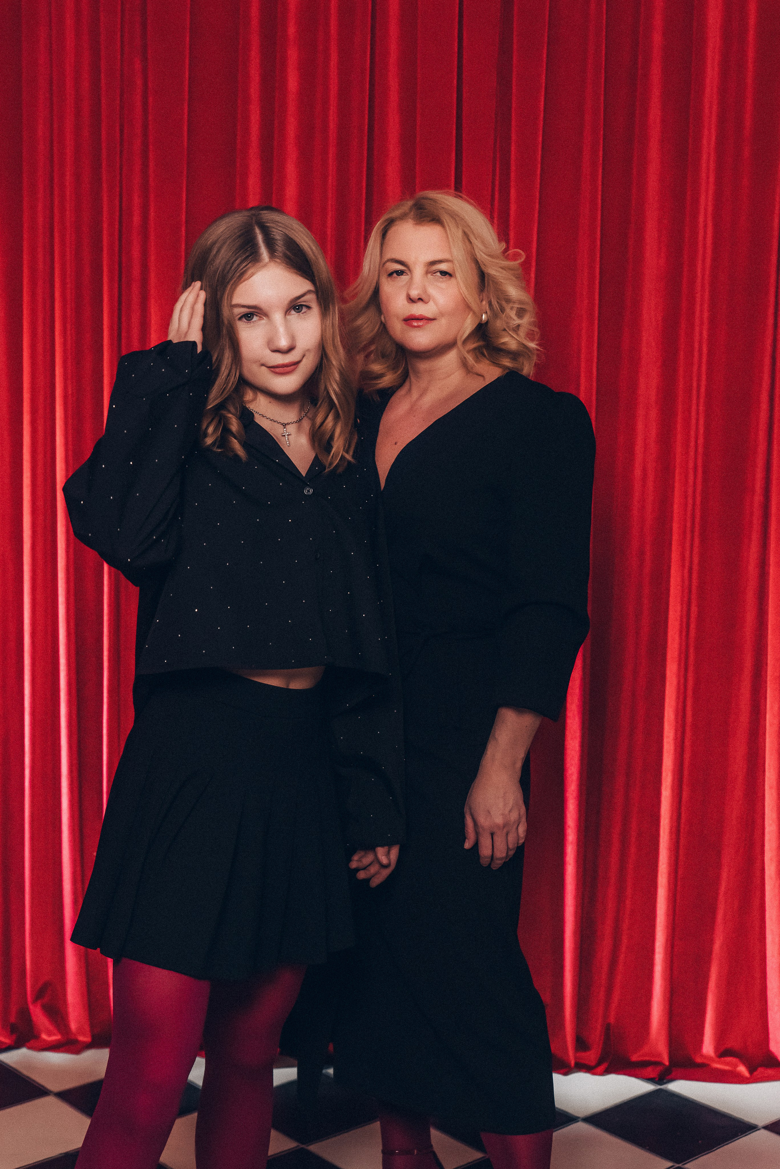 ИРИНА и АЛИСА. Ольга Козлова фотограф Волгоград olkiny-fotki.ru