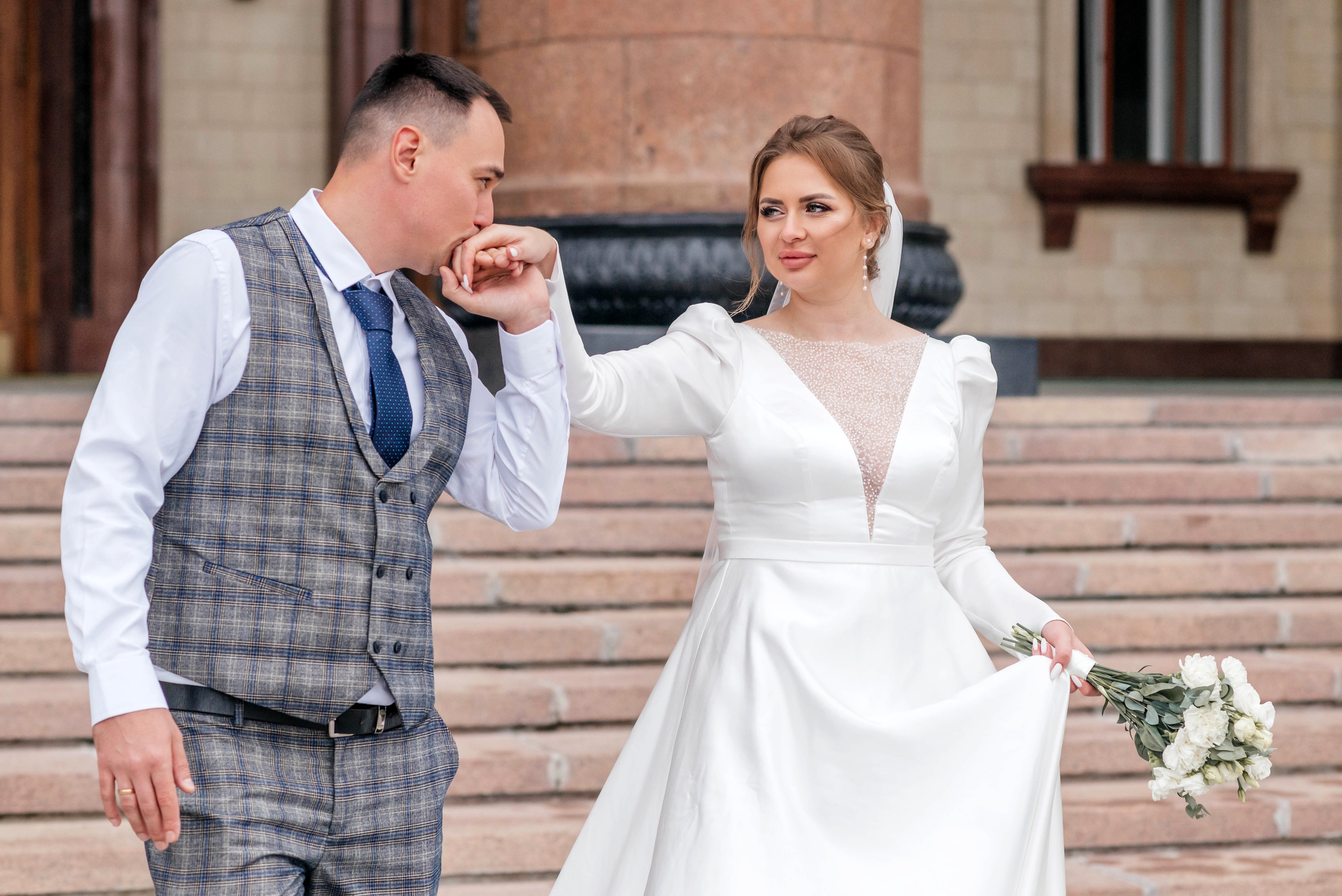 Кутузовский загс. Юлия и Максим. Свадебный фотограф в Сергиевом Посаде недорого Ольга Гузанова