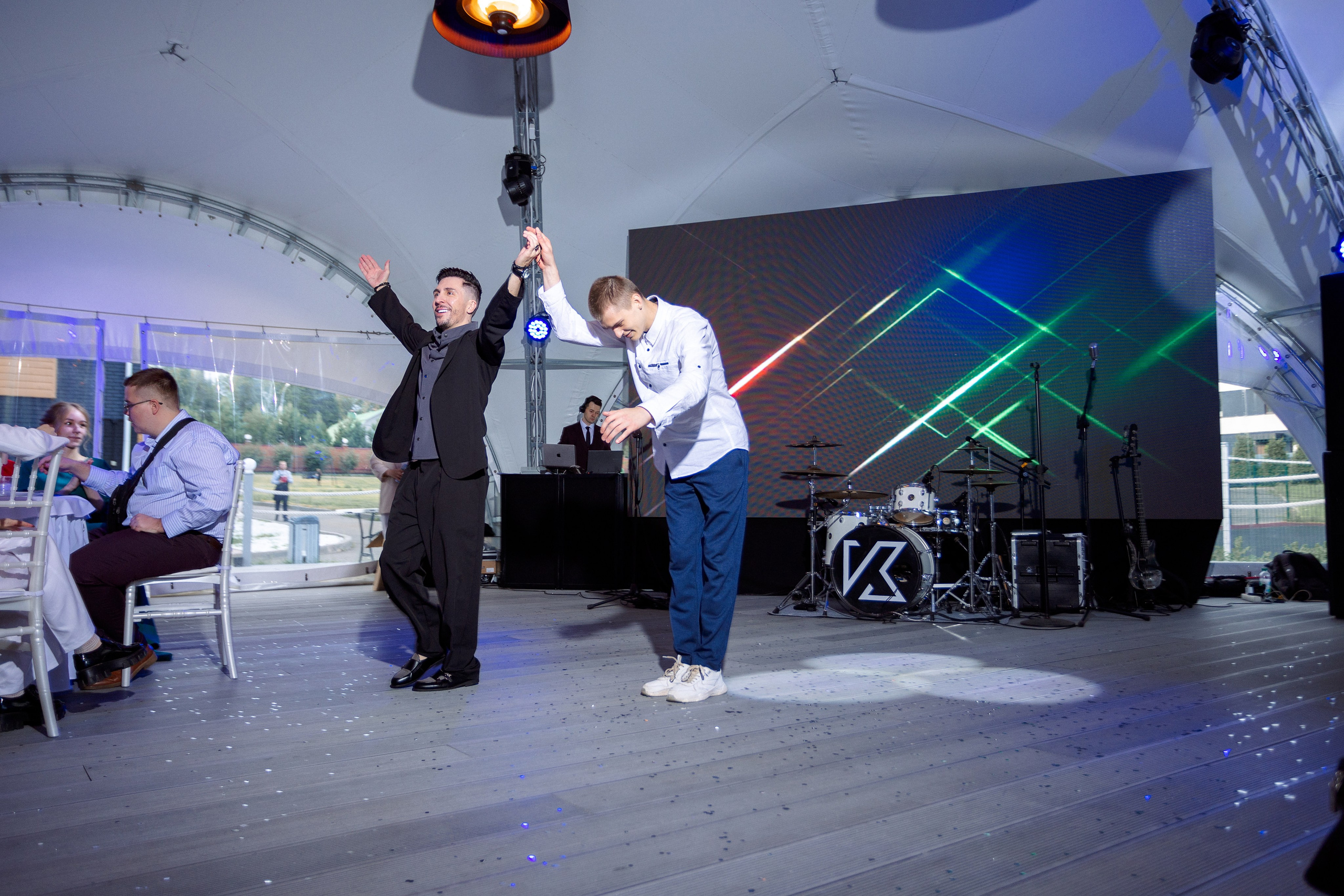 ВЫПУСКНОЙ: Волки-Липки. Все фото. Профессиональный фотограф в Ижевске Леша Петров