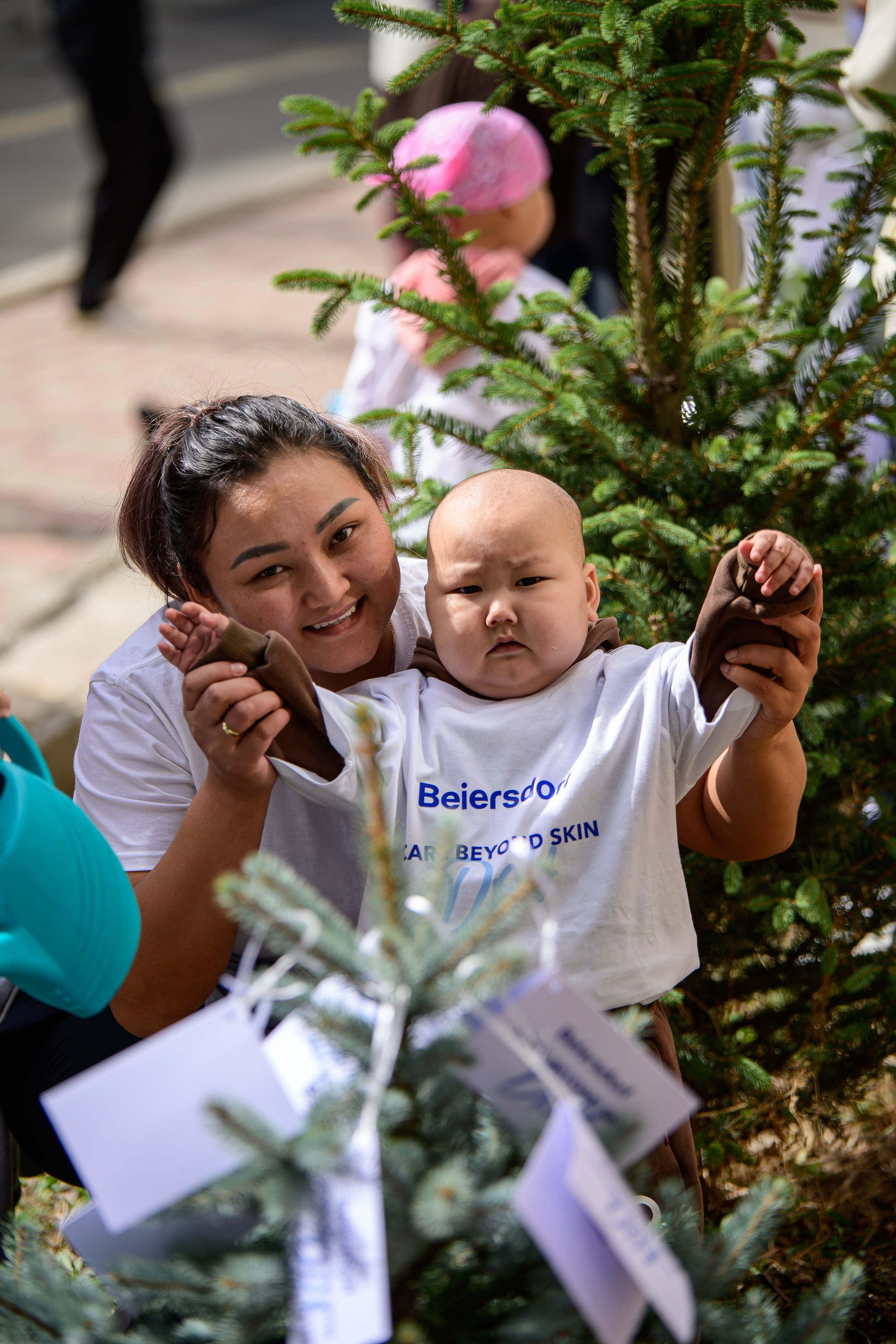 Фотосъемка мероприятия Благотворительная акция «Центре Педиатрии» Care Beyond Skin Day. Фотограф в Алматы Егор Поленов
