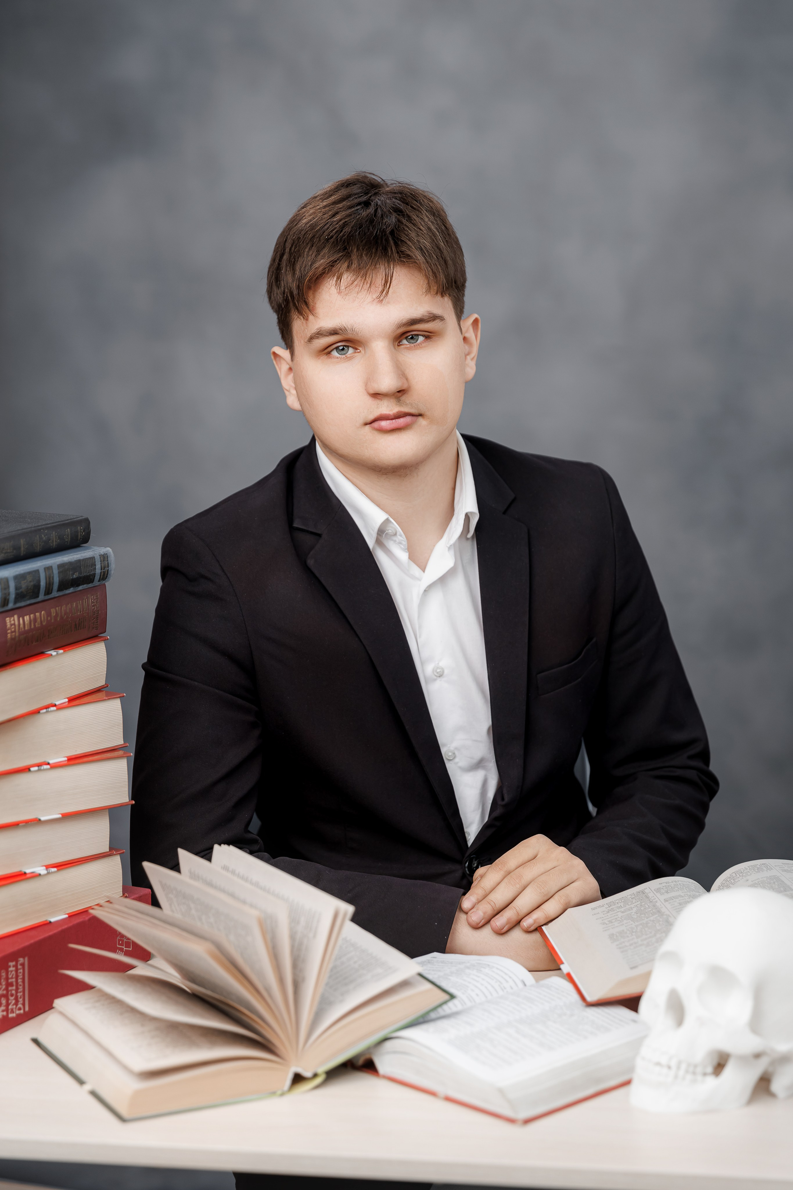 Портреты на однотонном фоне. Семейный и детский фотограф Комина Елена, Власиха, Одинцово