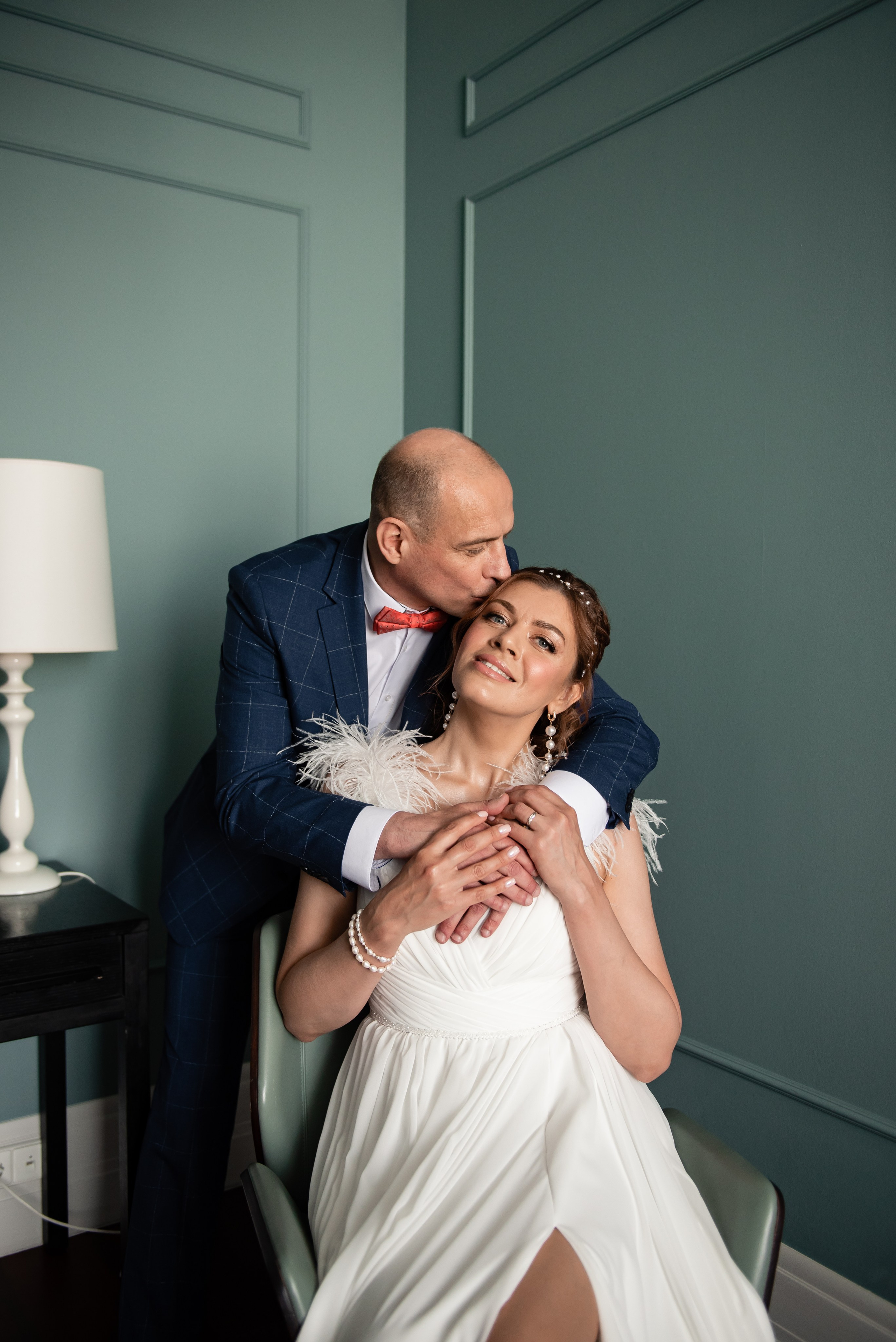 Свадебный день в Петербурге. Анастасия Петрович фотограф, фотокорреспондент в Москве и Санкт-Петербурге. Фотосъёмка репортажа, мероприятия, корпоративная съёмка, контент