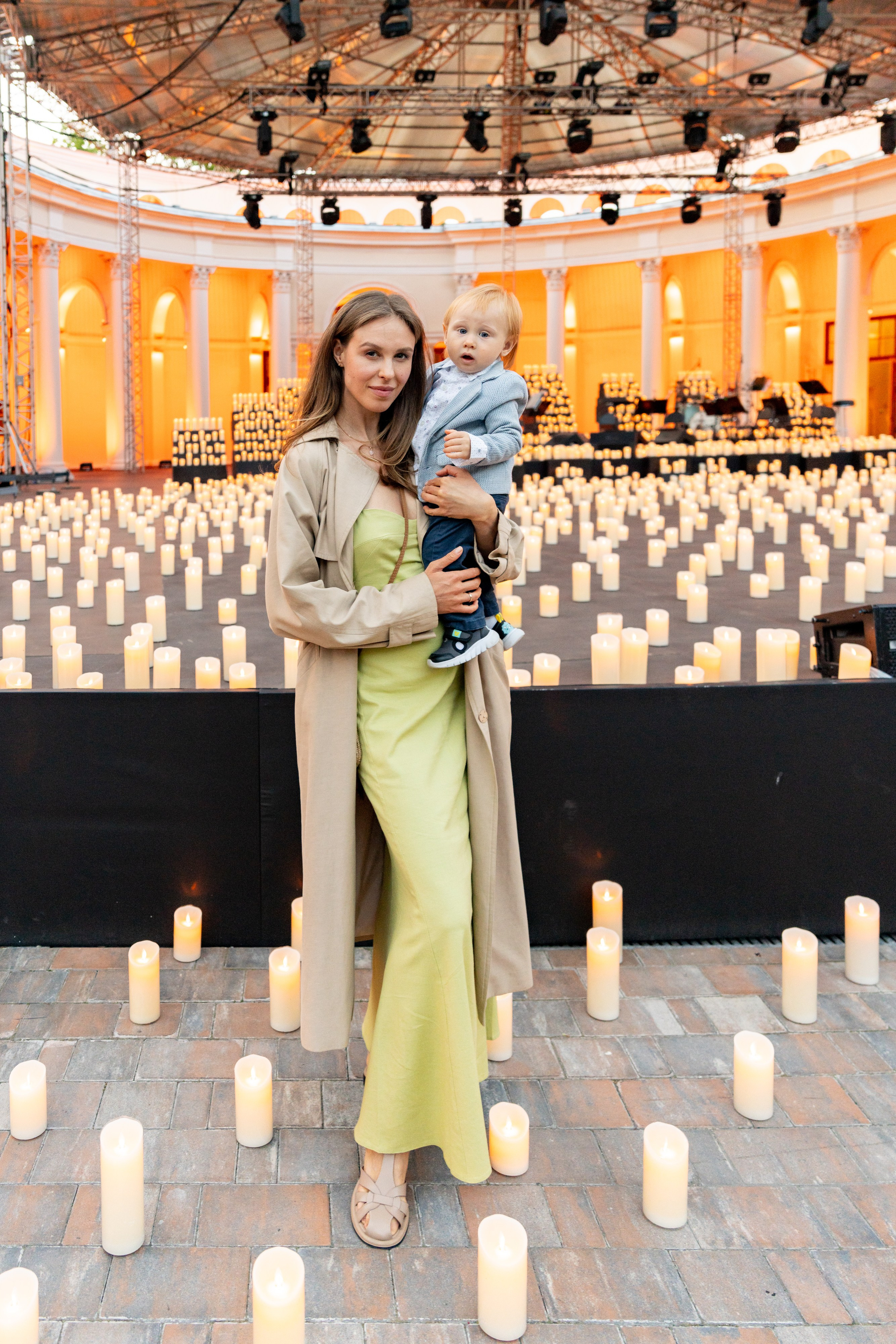 Симфонический оркестр Lumisfera при свечах. Фотограф Никита Комаров