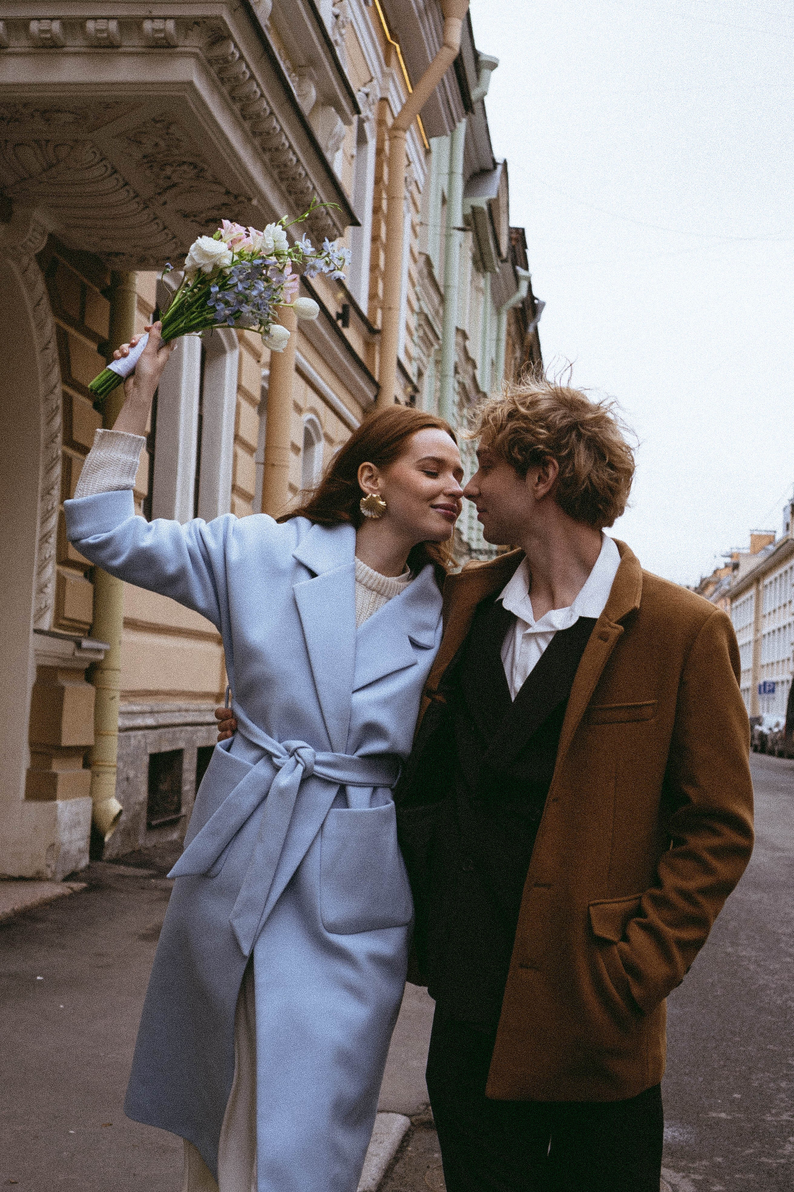 СВАДЕБНАЯ ПРОГУЛКА ПО ПЕТРОГРАДКЕ ВЕСНОЙ (ФОТОСЕССИИЯ ПАРЫ СВАДЕБНАЯ). Профессиональный фотограф, Санкт-Петербург — Виктория Богомолова