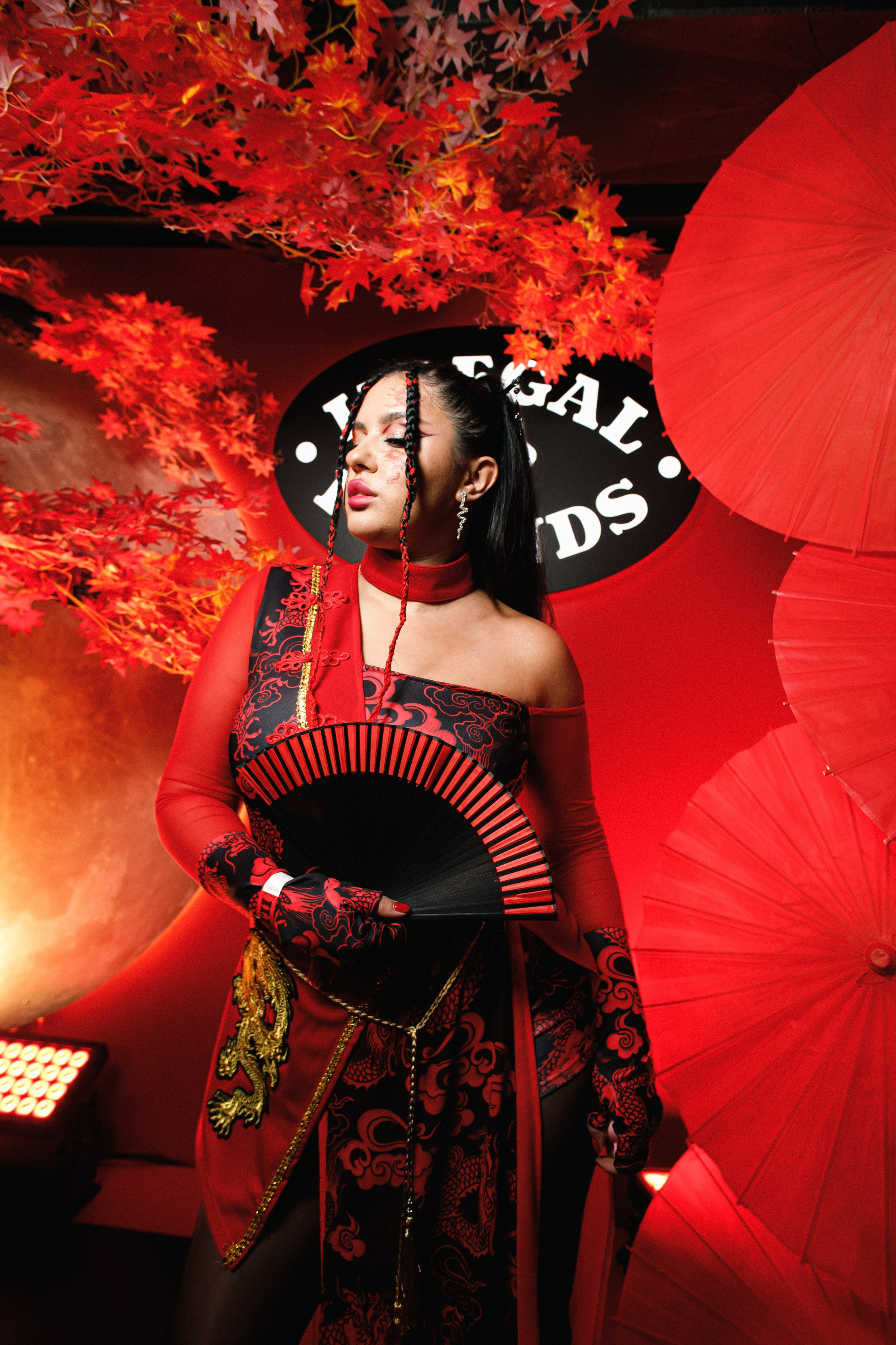 ILLEGAL FRIENDS | ASIA. СВОИ. ФОТООТЧЕТЫ-СОБЫТИЯ-МЕСТА