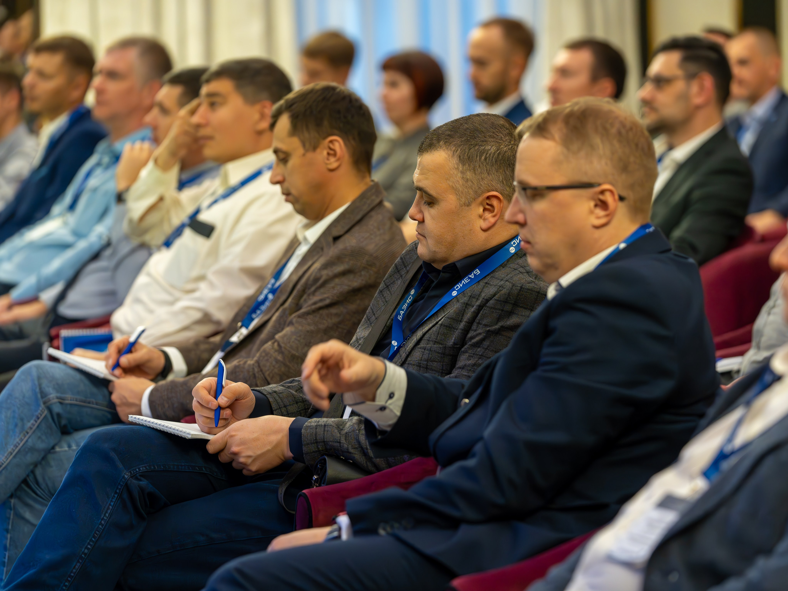 MICE мероприятие для компании «Базис». Репортажный фотограф в Красной Поляне и Сочи Павлюченко Екатерина