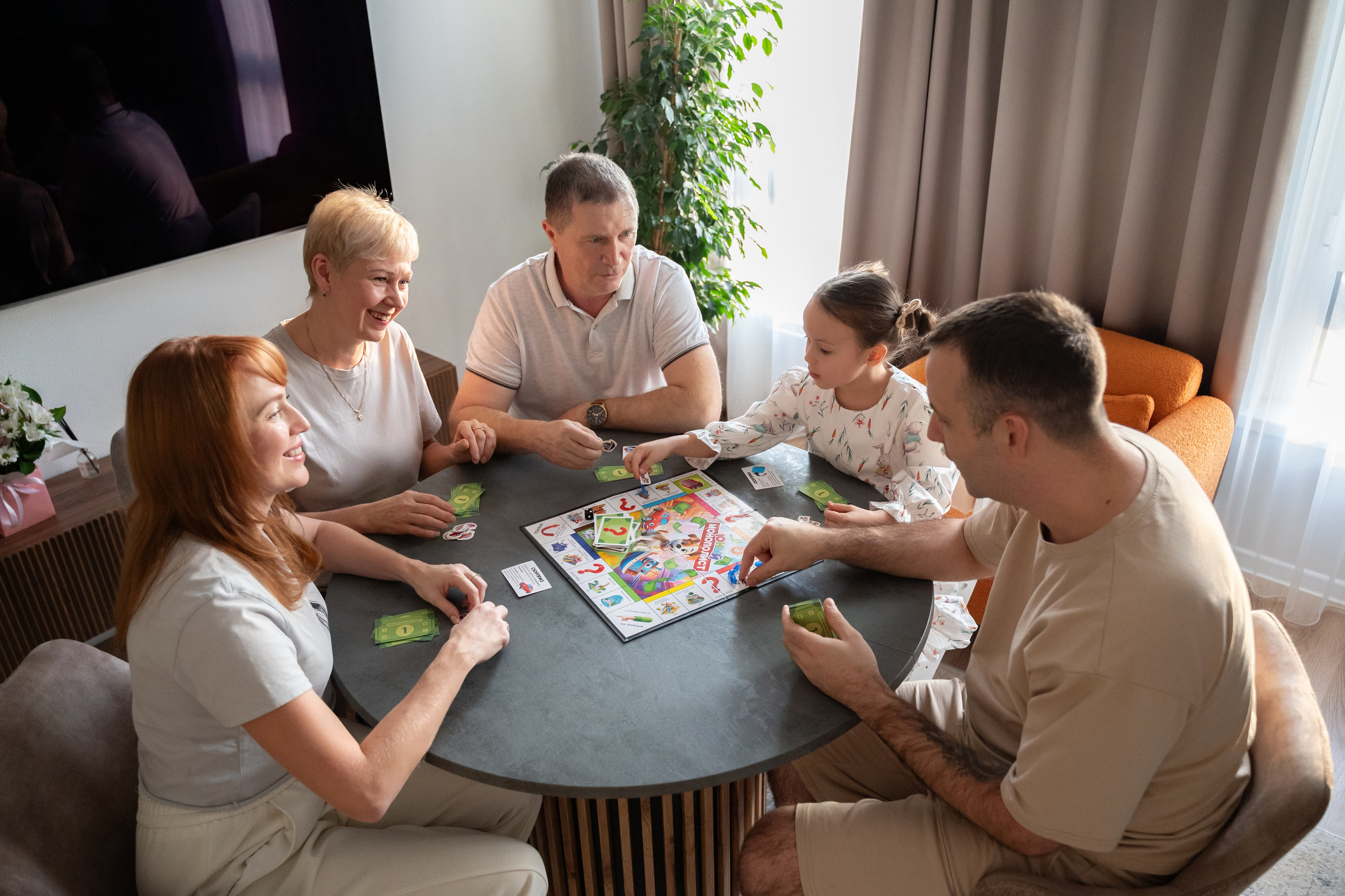 Семейная домашняя фотосессия. Фотограф Юлия Кондратьева