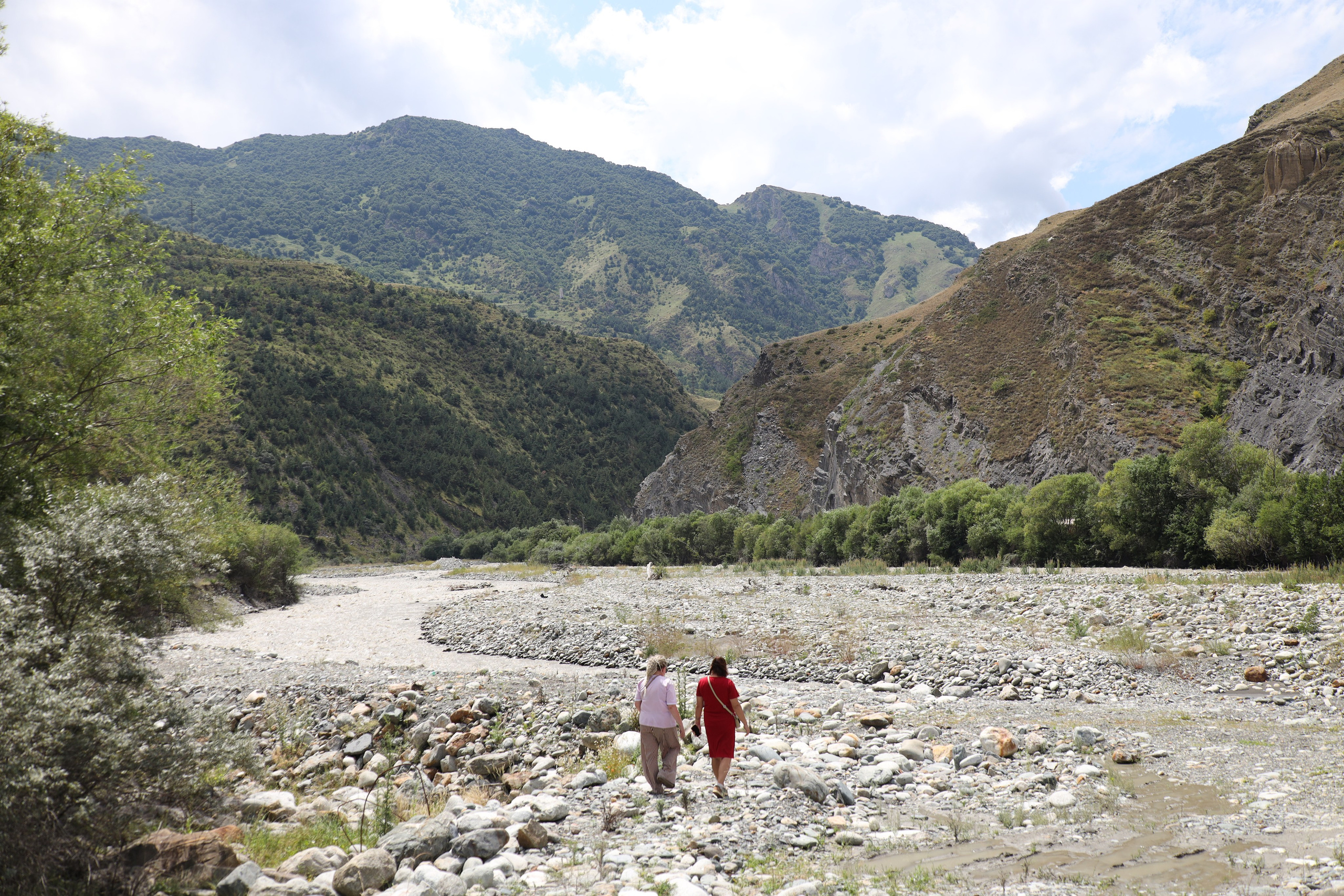 Северная Осетия июль 2025 год. Кармадон, Даргивз и Цей. Семейный детский фотограф Краснодарский край Оксана Колос