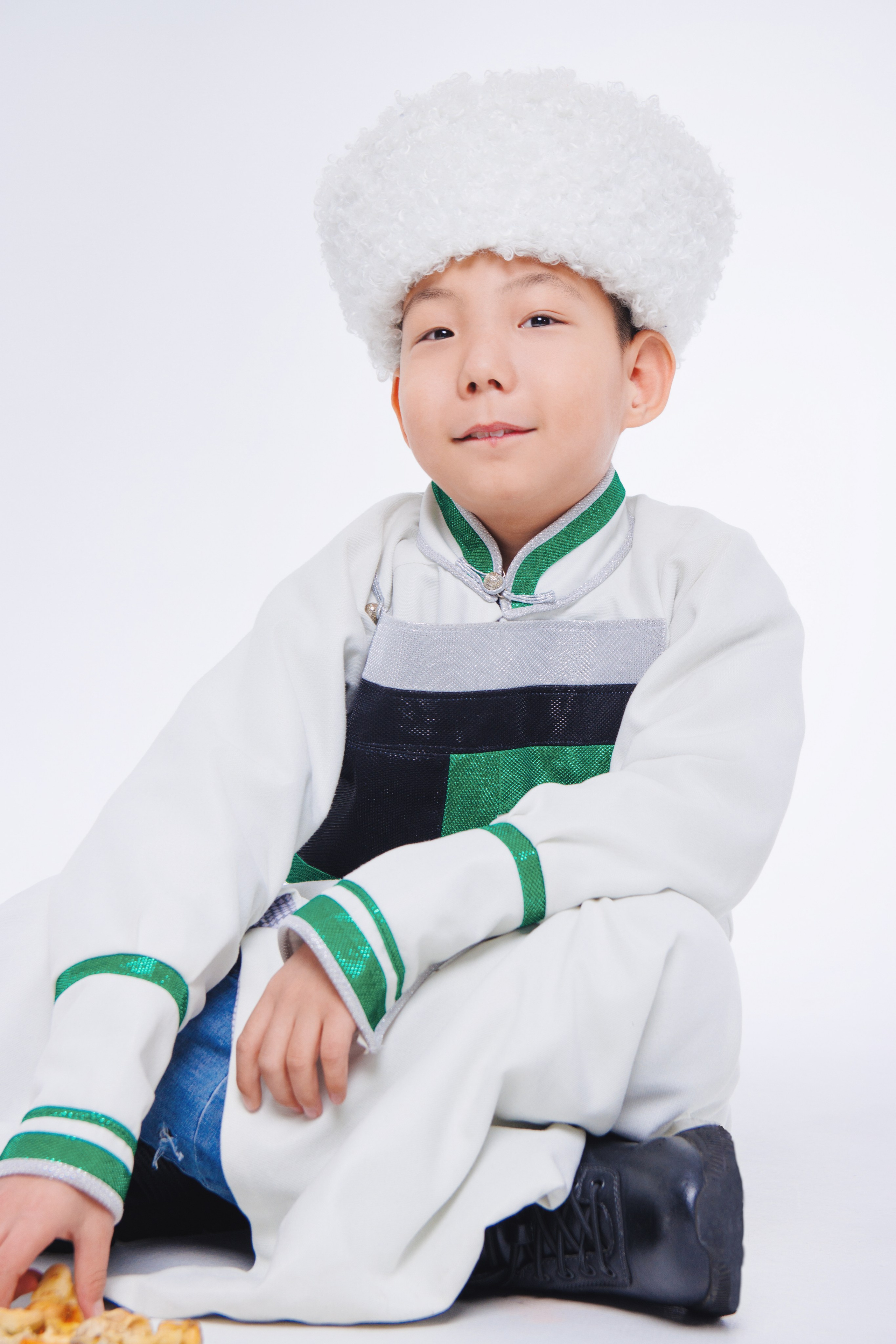 В национальном костюме. Фотограф Улан-Удэ Алексей Раднаев RAD