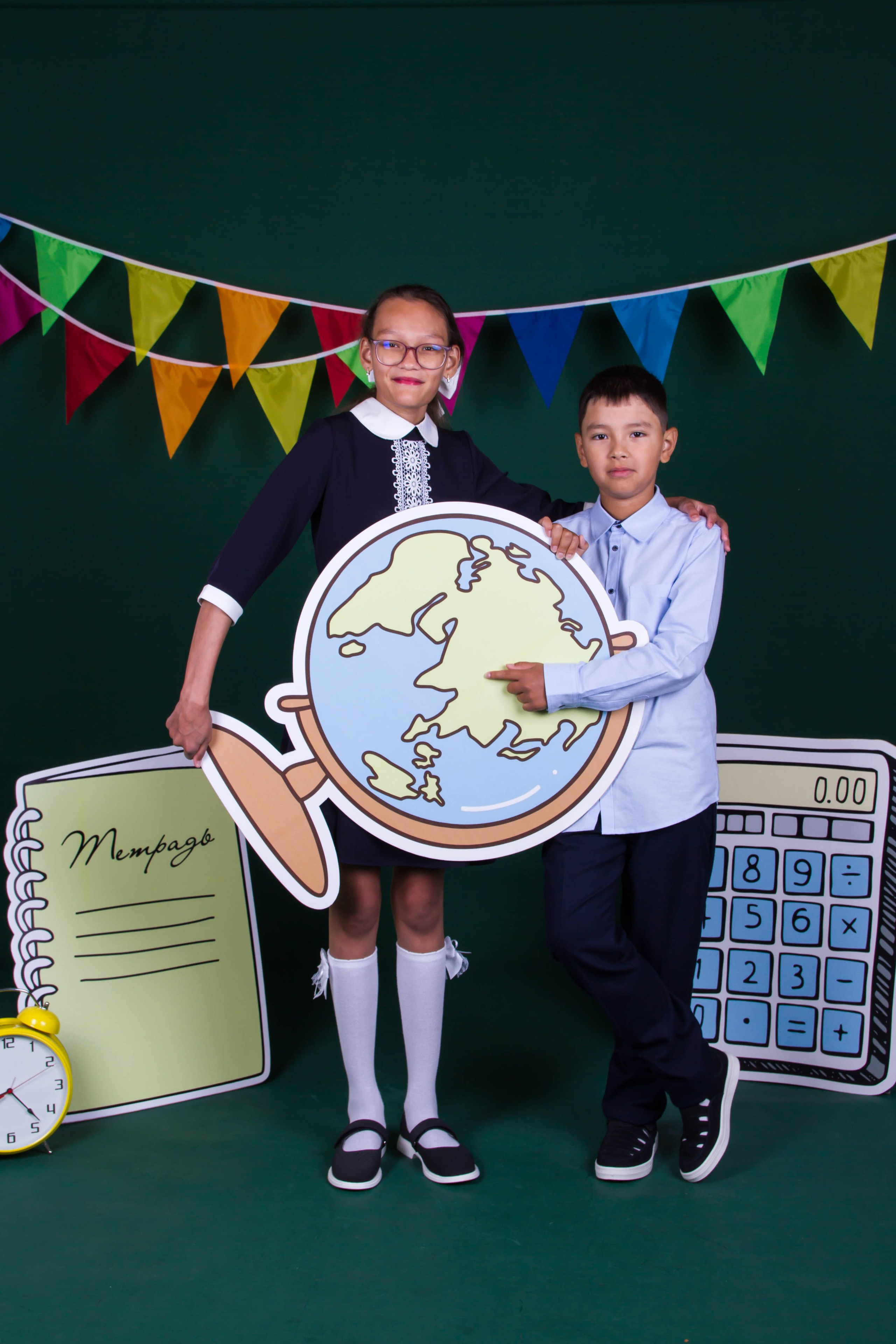 1 сентября. Выпускные альбомы на заказ Нягань (фотокнигиназаказнягань)