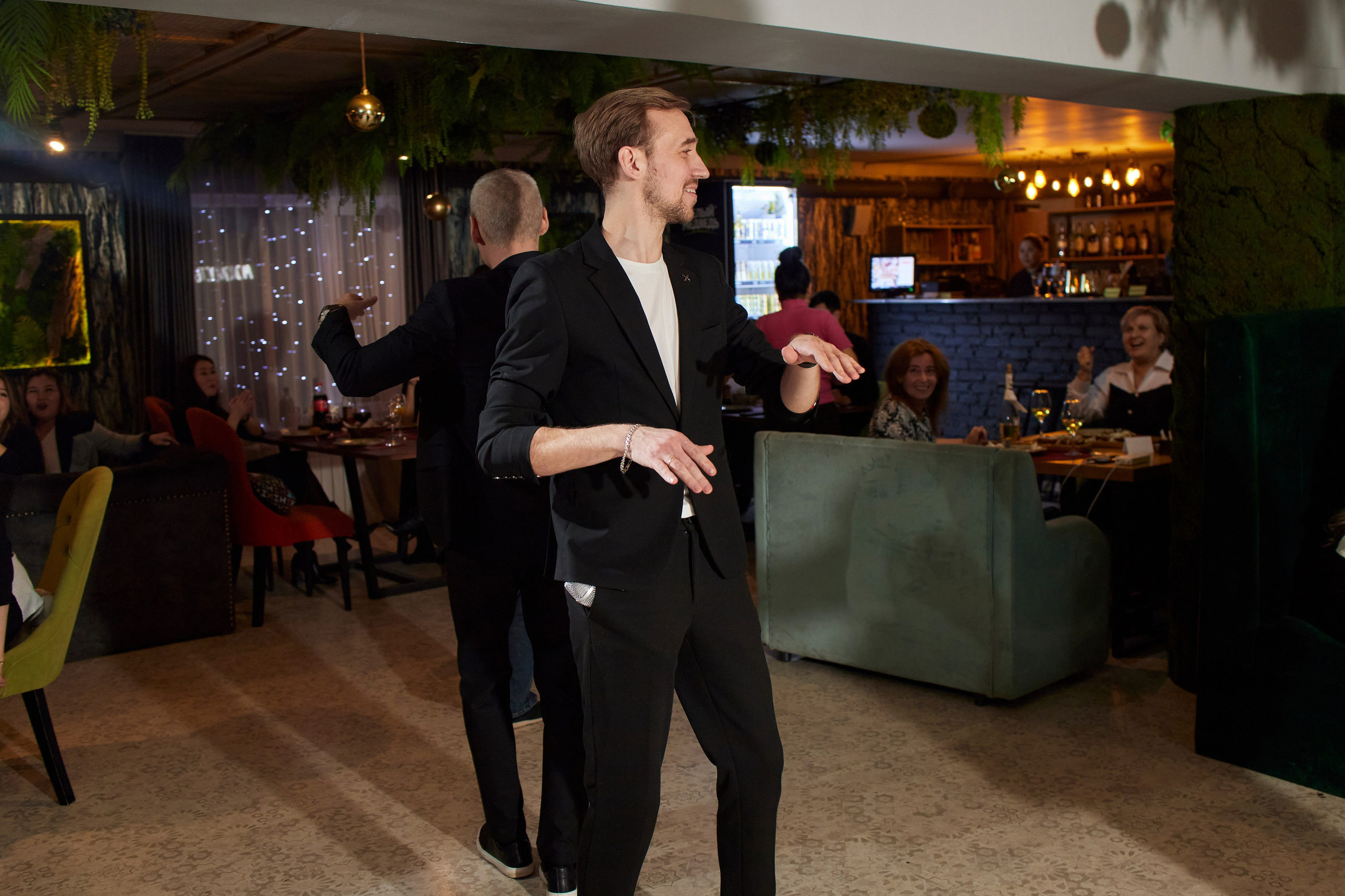 MAXIM & DAMIR | FOREST BAR | 8 МАРТА! 2-й вечер. Главная