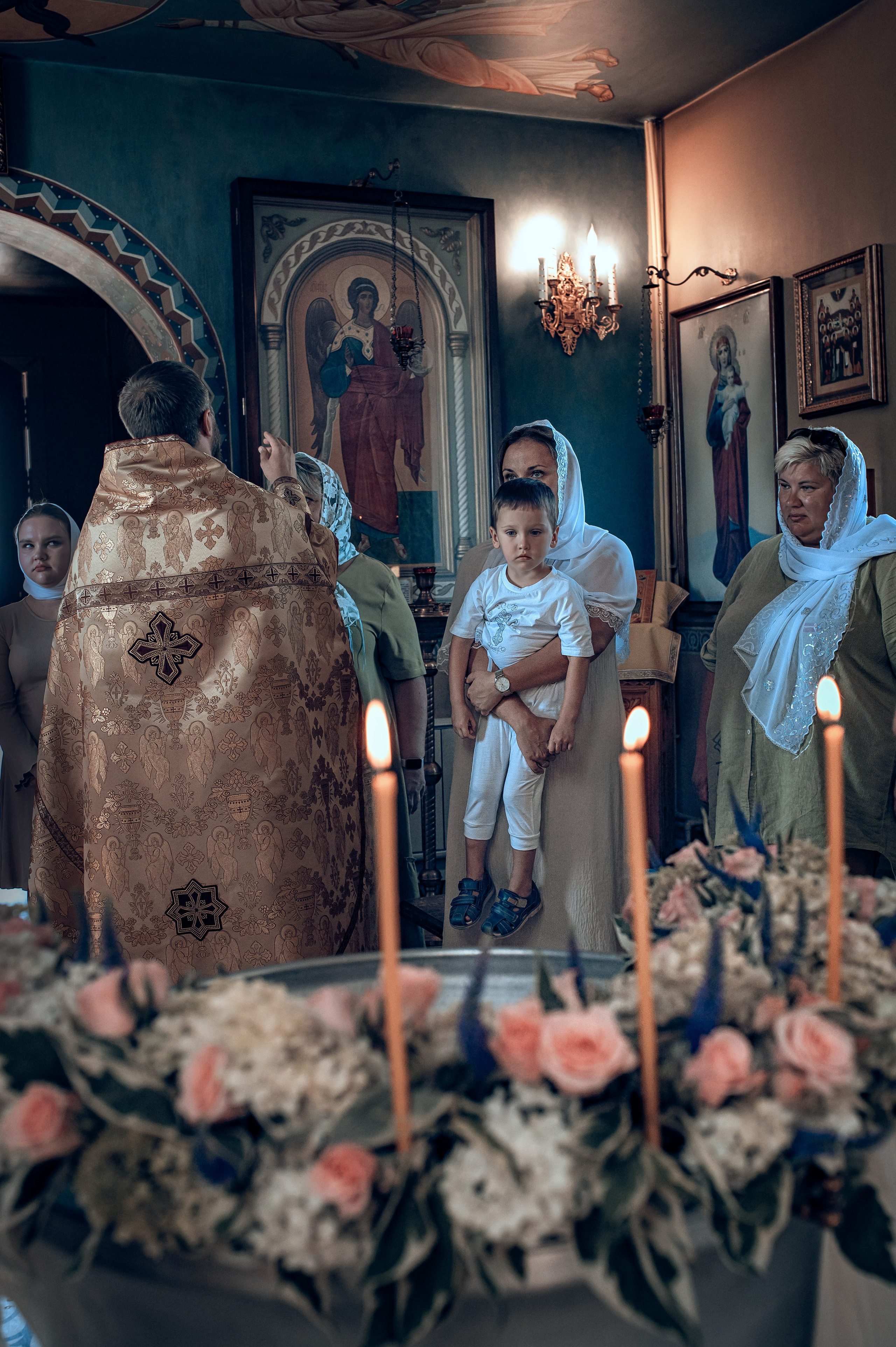 Съемка таинства крещения в Красноярске. Фотографы крещения/венчания  Красноярск Татьяна и Вячеслав Переваловы