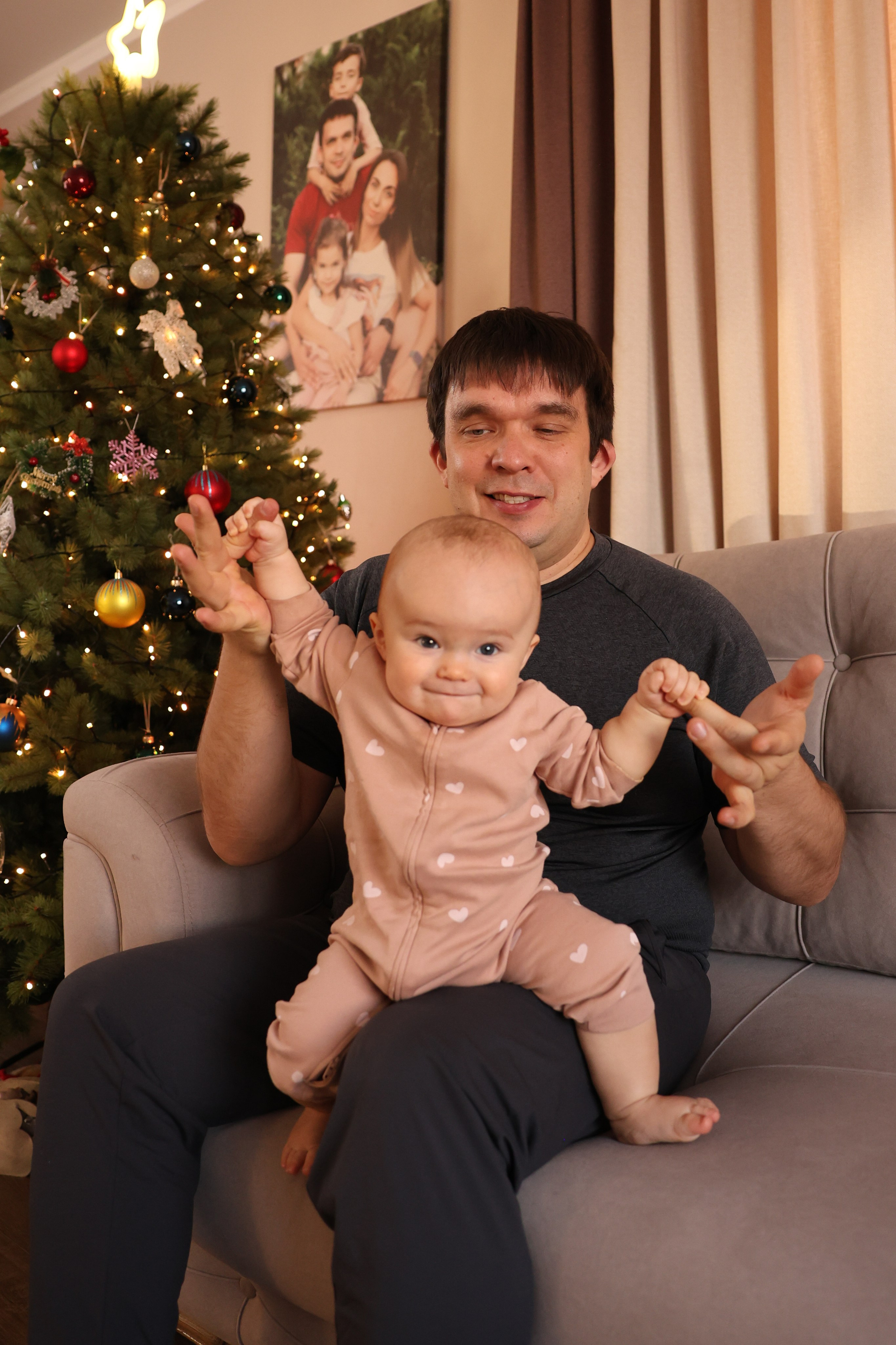 Новогоднее печенье всей семьей. Ваш семейный newborn и lifestyle фотограф в СПБ Наталья Журавлева