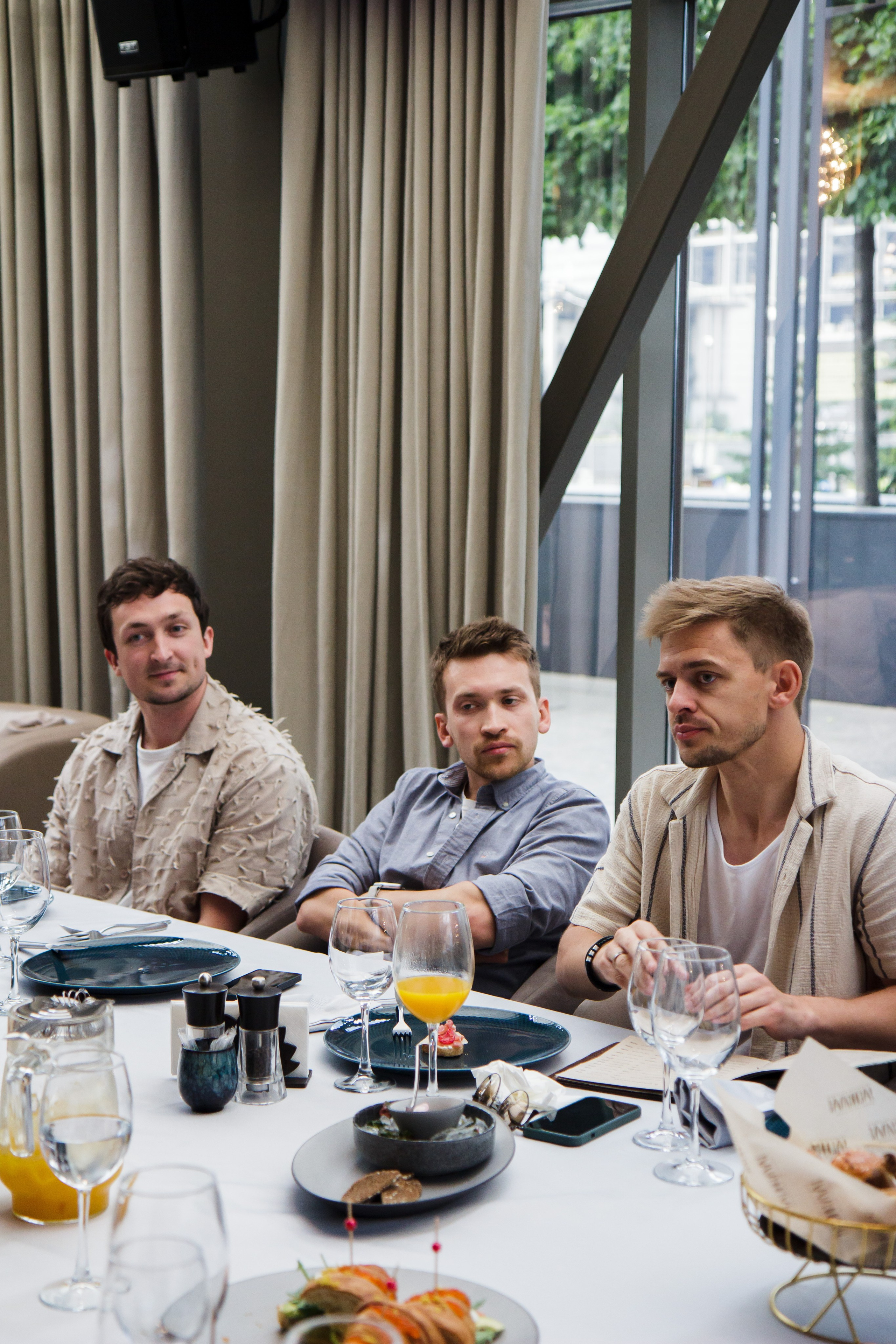 Бизнес-завтрак Германа Гаврилова. Фотограф Москва — личные фотосессии, лавстори в студии