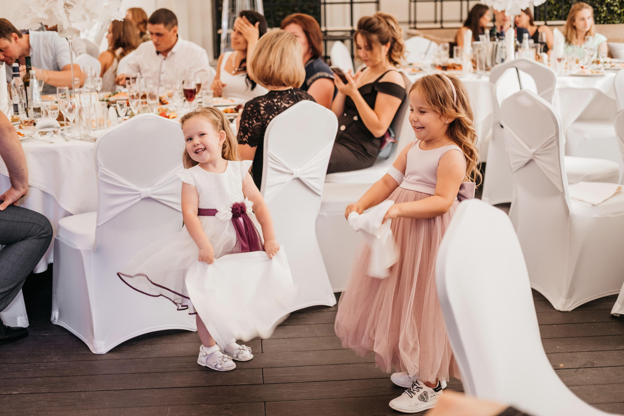 Живые фотографии свадебного дня Александра и Алёны в Ульяновске. Свадебный и семейный фотограф в Ульяновске Анастасия Мышенкова