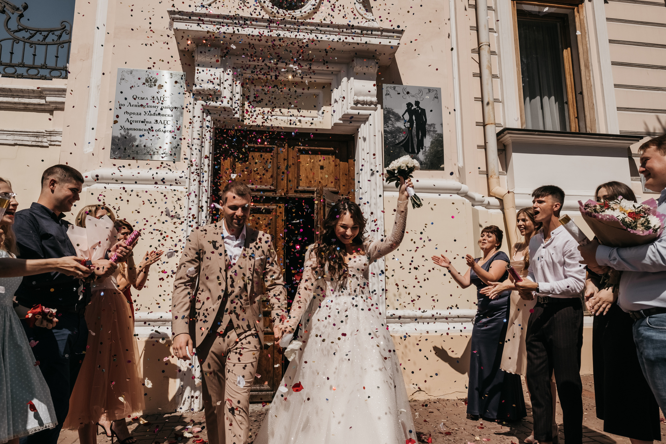 Живые фотографии свадебного дня Александра и Алёны в Ульяновске. Свадебный и семейный фотограф в Ульяновске Анастасия Мышенкова