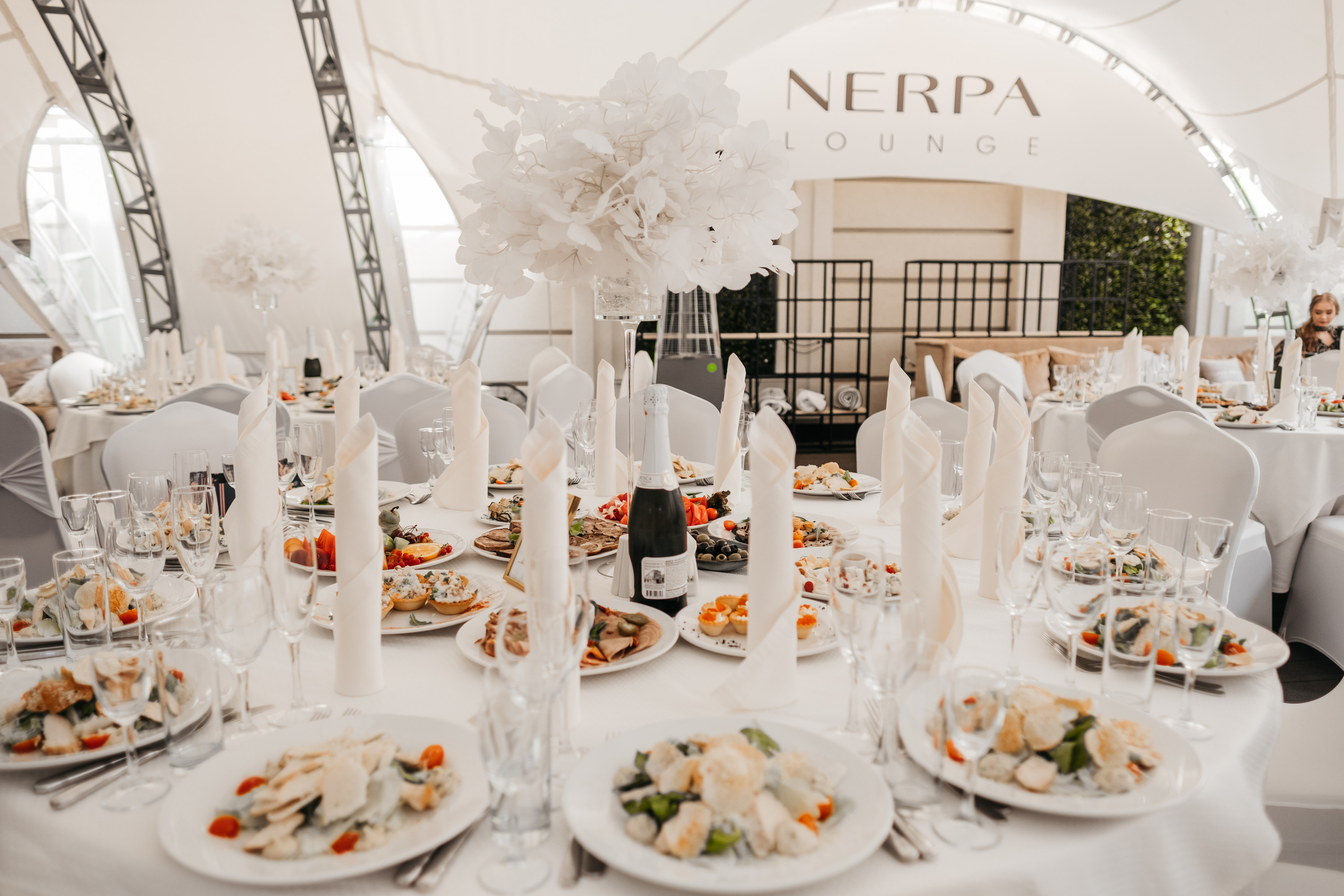 Живые фотографии свадебного дня Александра и Алёны в Ульяновске. Свадебный и семейный фотограф в Ульяновске Анастасия Мышенкова