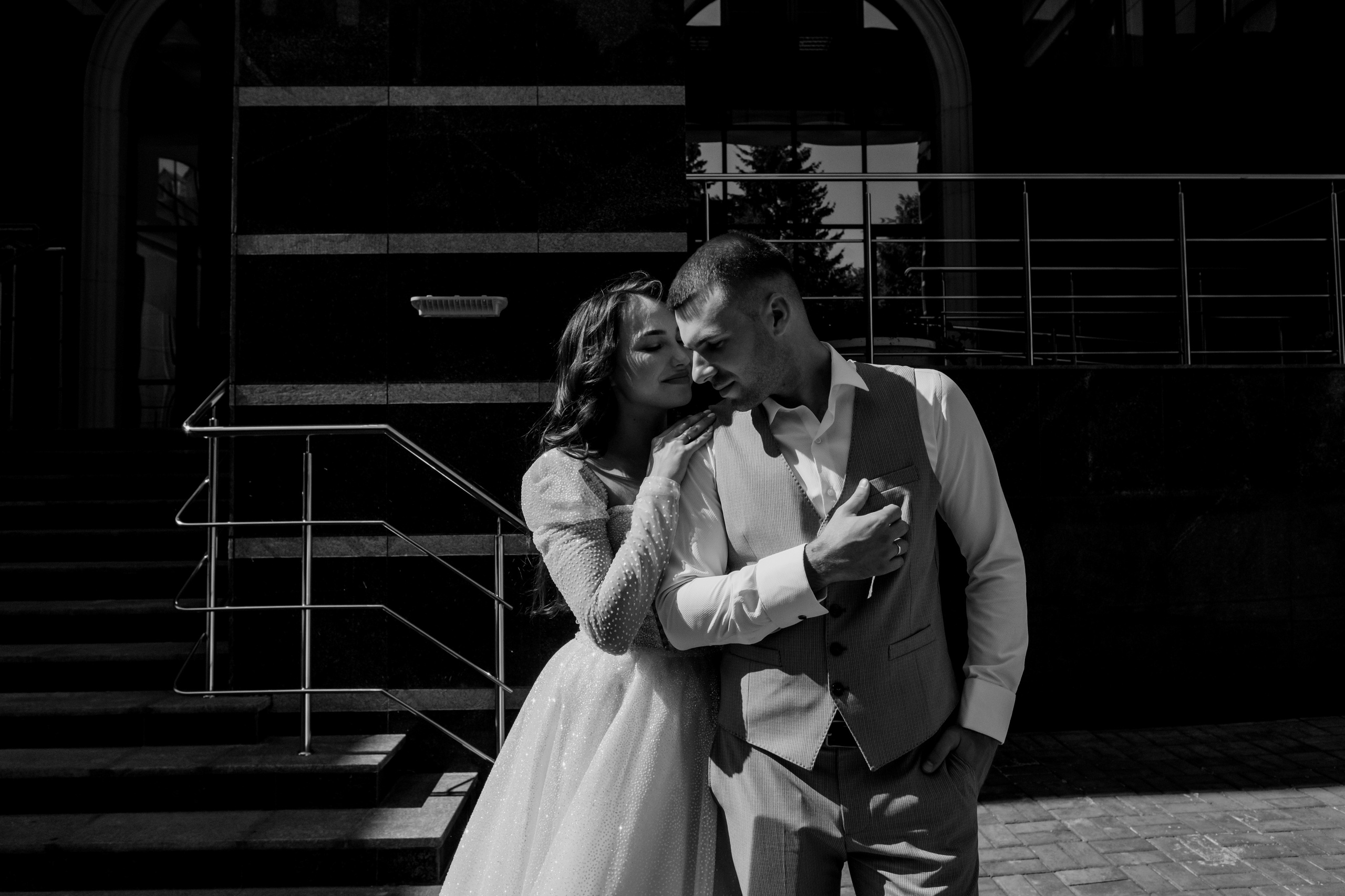 Живые фотографии свадебного дня Александра и Алёны в Ульяновске. Свадебный и семейный фотограф в Ульяновске Анастасия Мышенкова