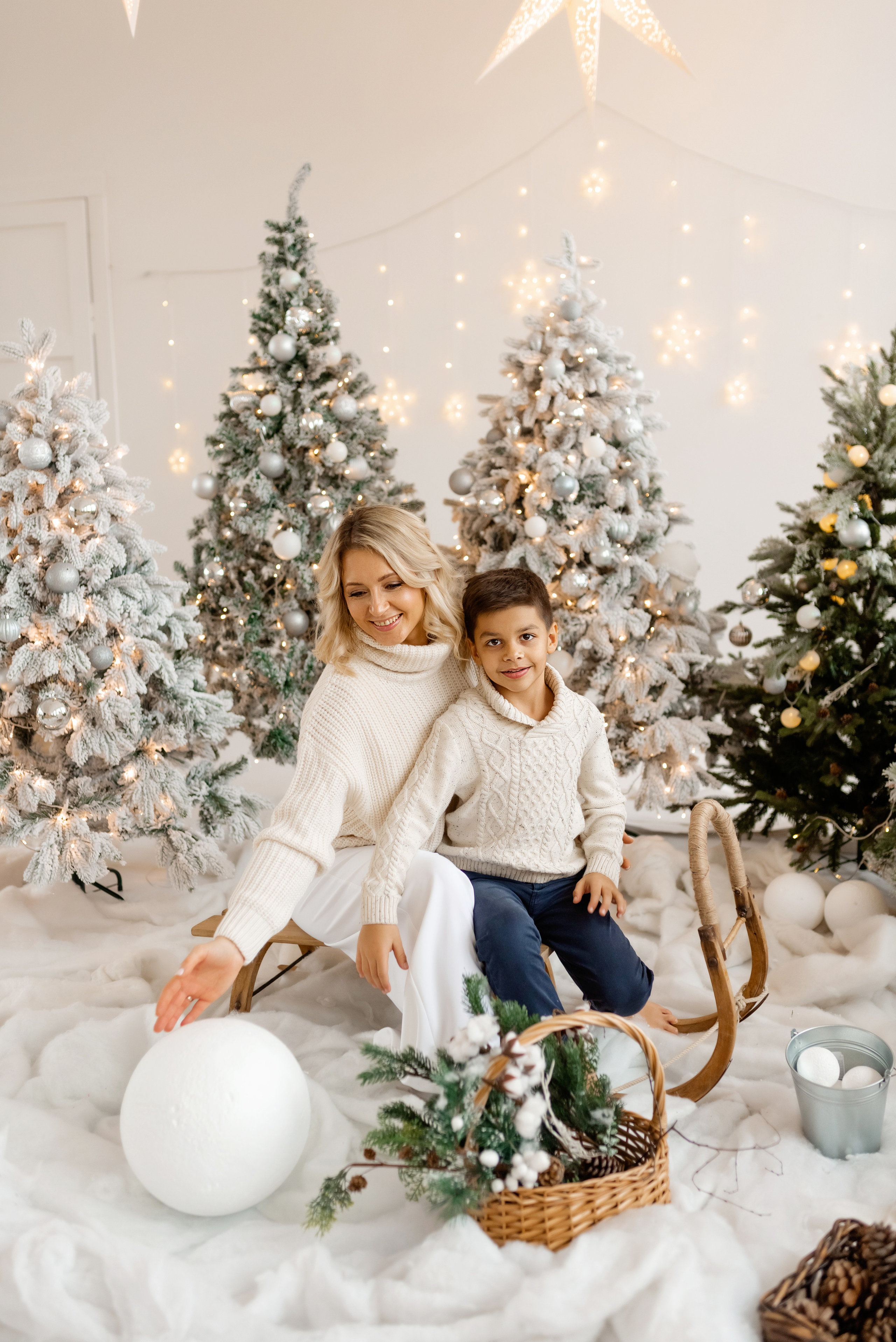 Новогодняя история для Гали и Дани. Профессиональный фотограф. Портрет, семья, дети