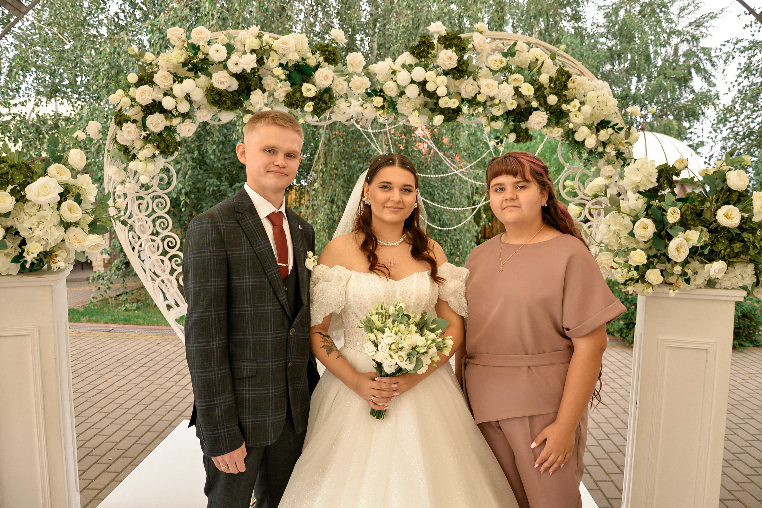 Карина и Саша. 5.09.25. Семейный и свадебный фотограф Галина Абакумова, фотосессии в Белгороде