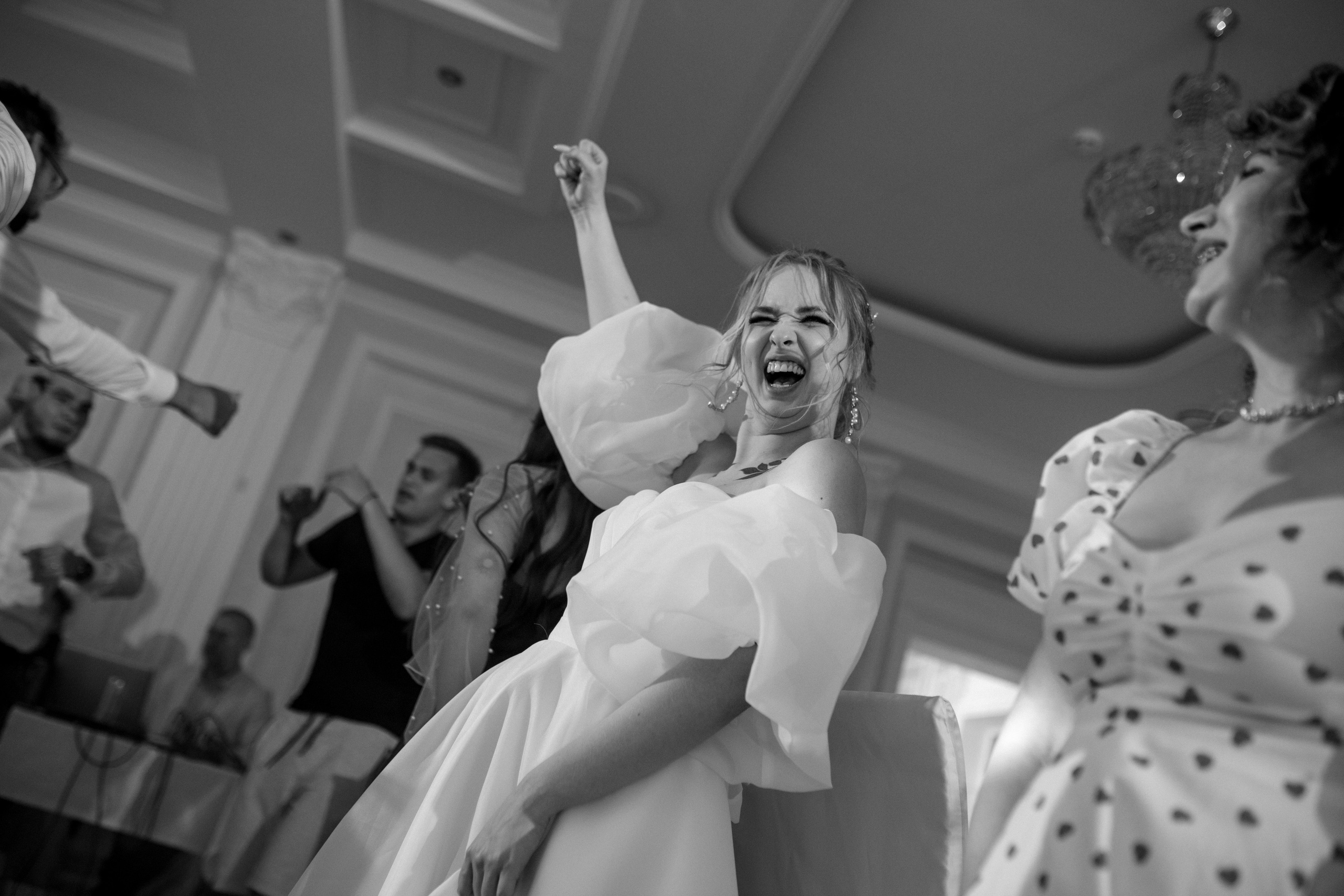 Свадебные съемки. Fashion и контент-фотограф в Москве Антон Попелнуха