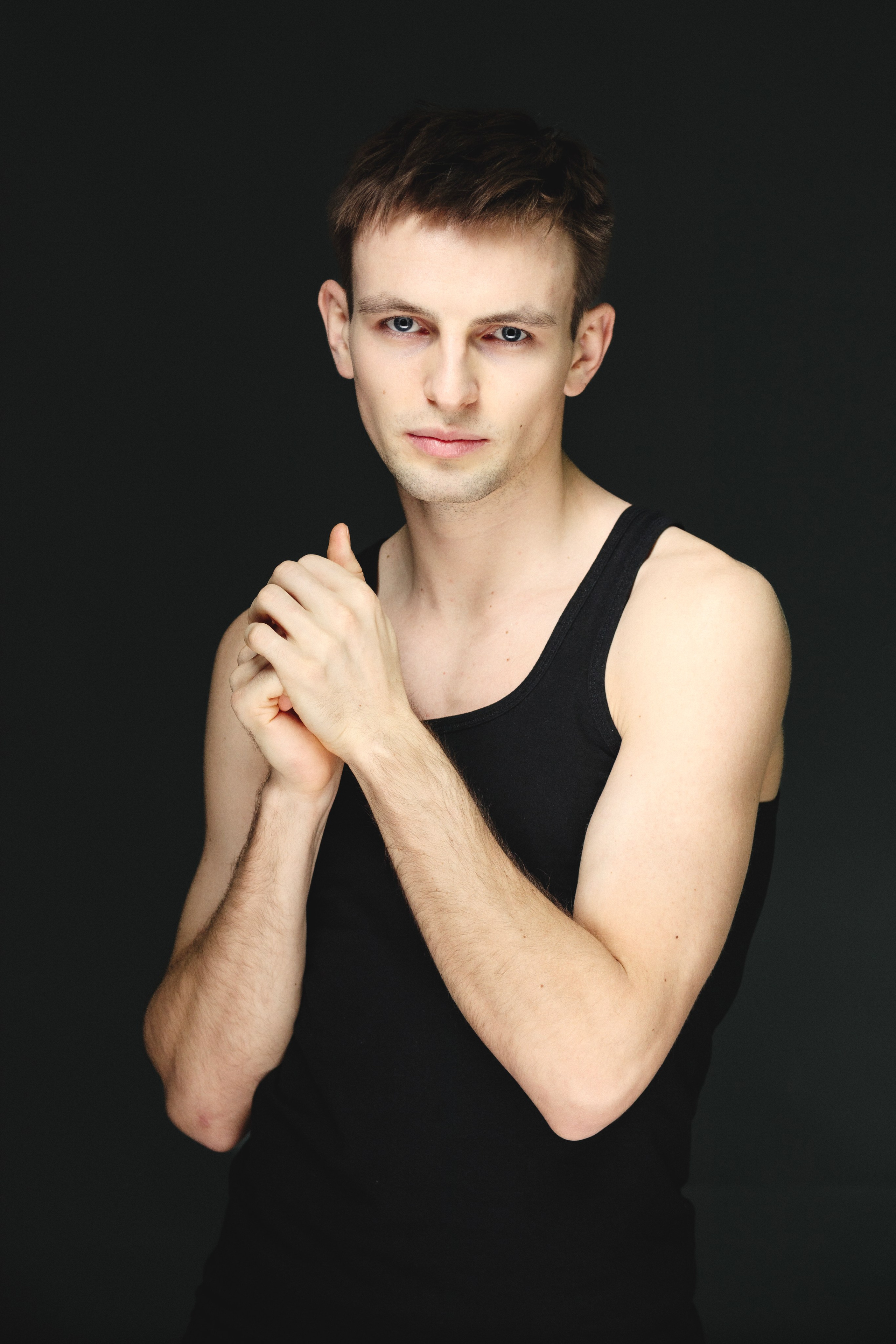 Студийный портрет. Фотограф интерьера, мебели и портрета в Санкт-Петербурге