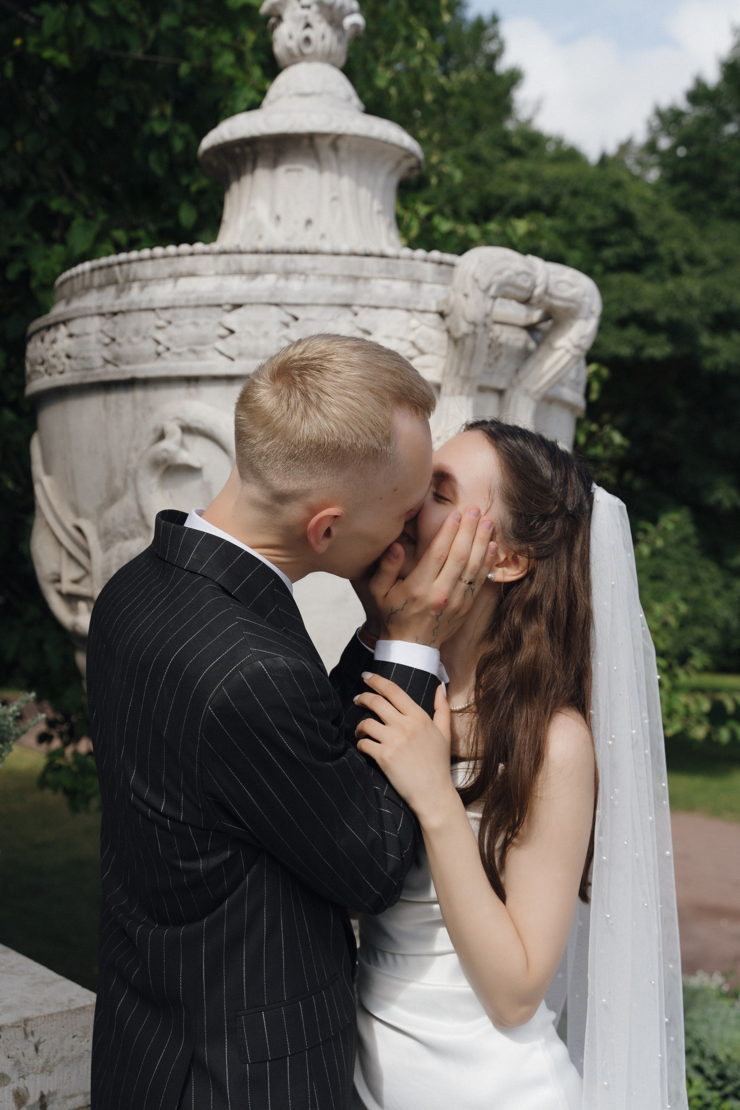 Свет их улыбок. Свадебный фотограф в Санкт-Петербурге
