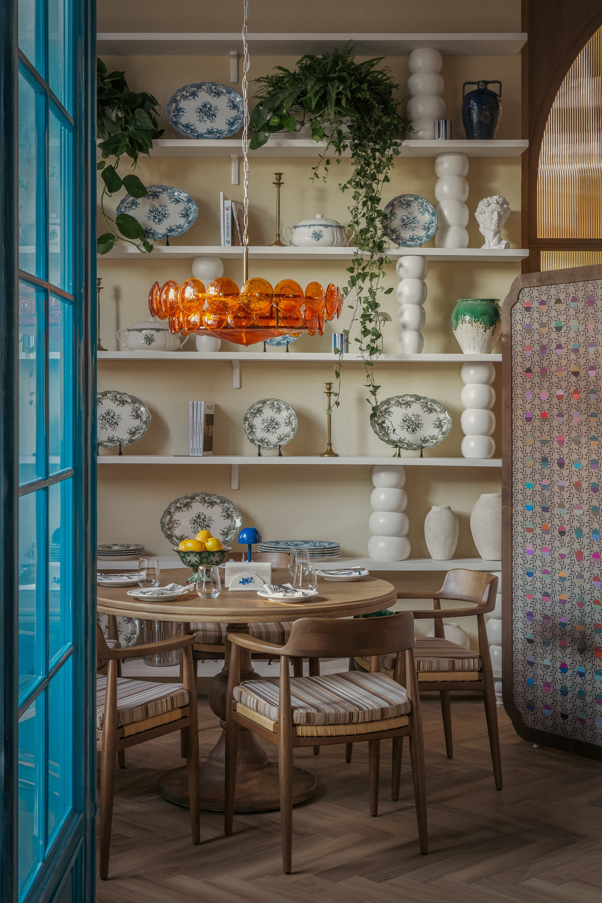 Bella Ciao — Астана. Roman Yakunin — interior photographer in Almaty, Kazakhstan