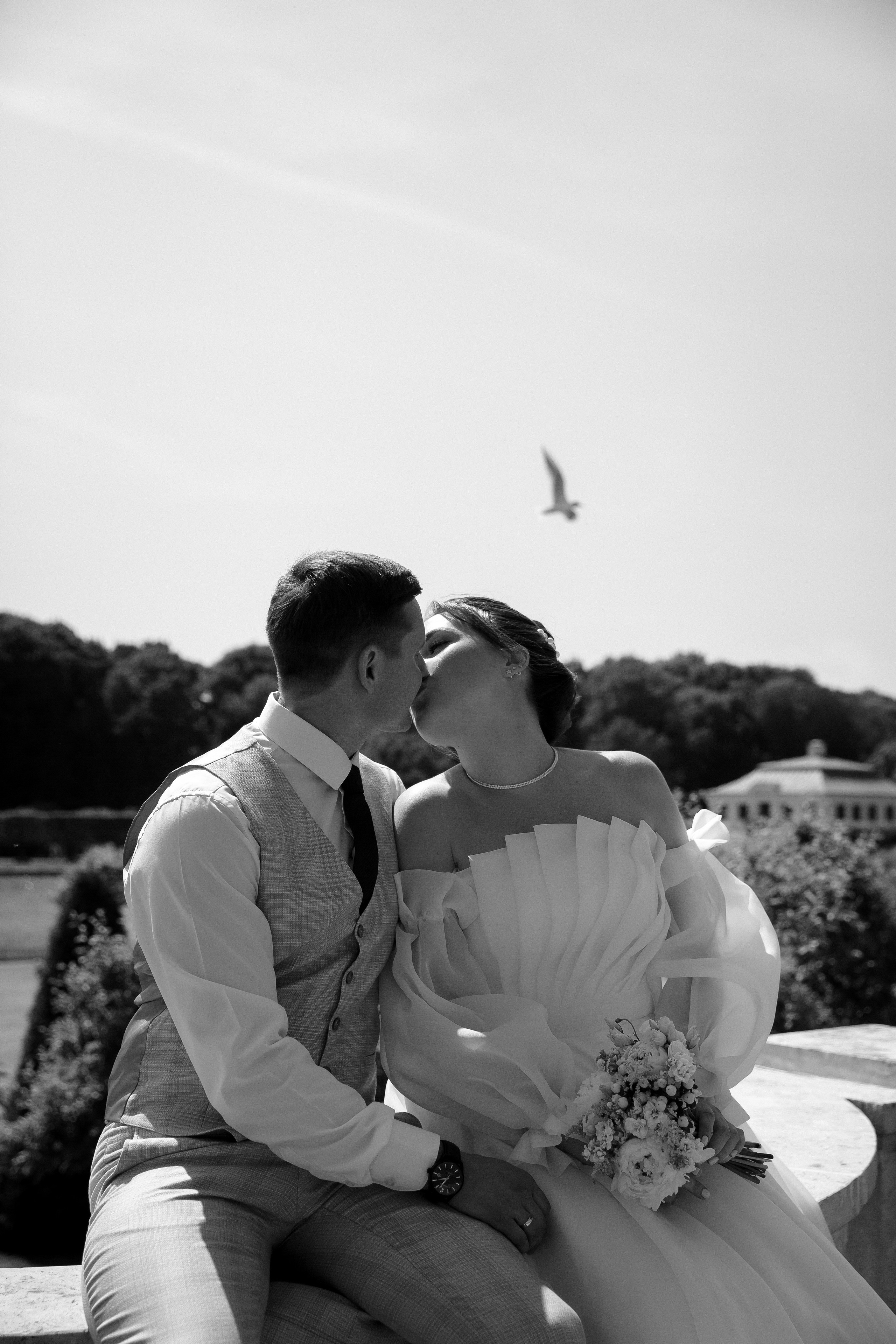 ДВОРЕЦ № 4 Петергоф | Июль, Нижний парк. Свадебный фотограф в Санкт-Петербурге Полина Корзухина