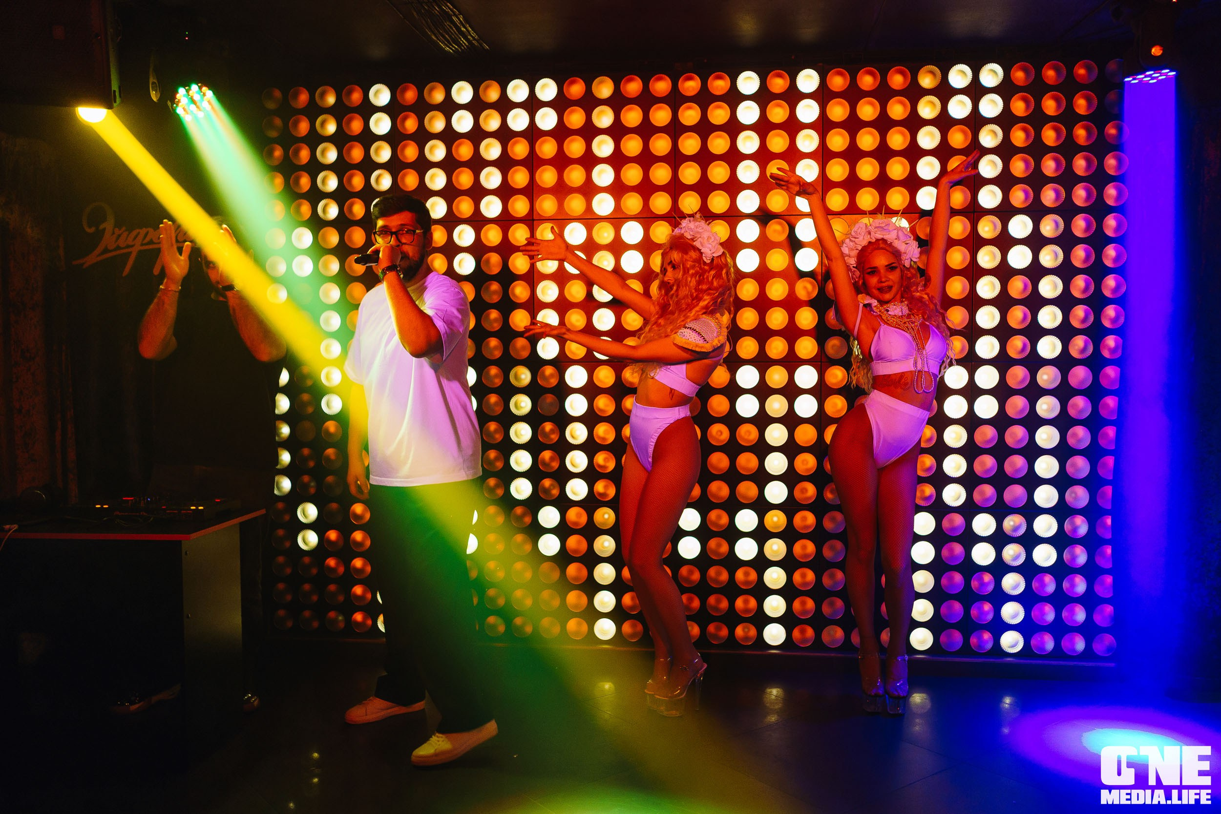 Фоторепортаж из караоке-клуба Эйфория. One Media Life: фоторепортажи, фотоотчеты с мероприятий и заведений