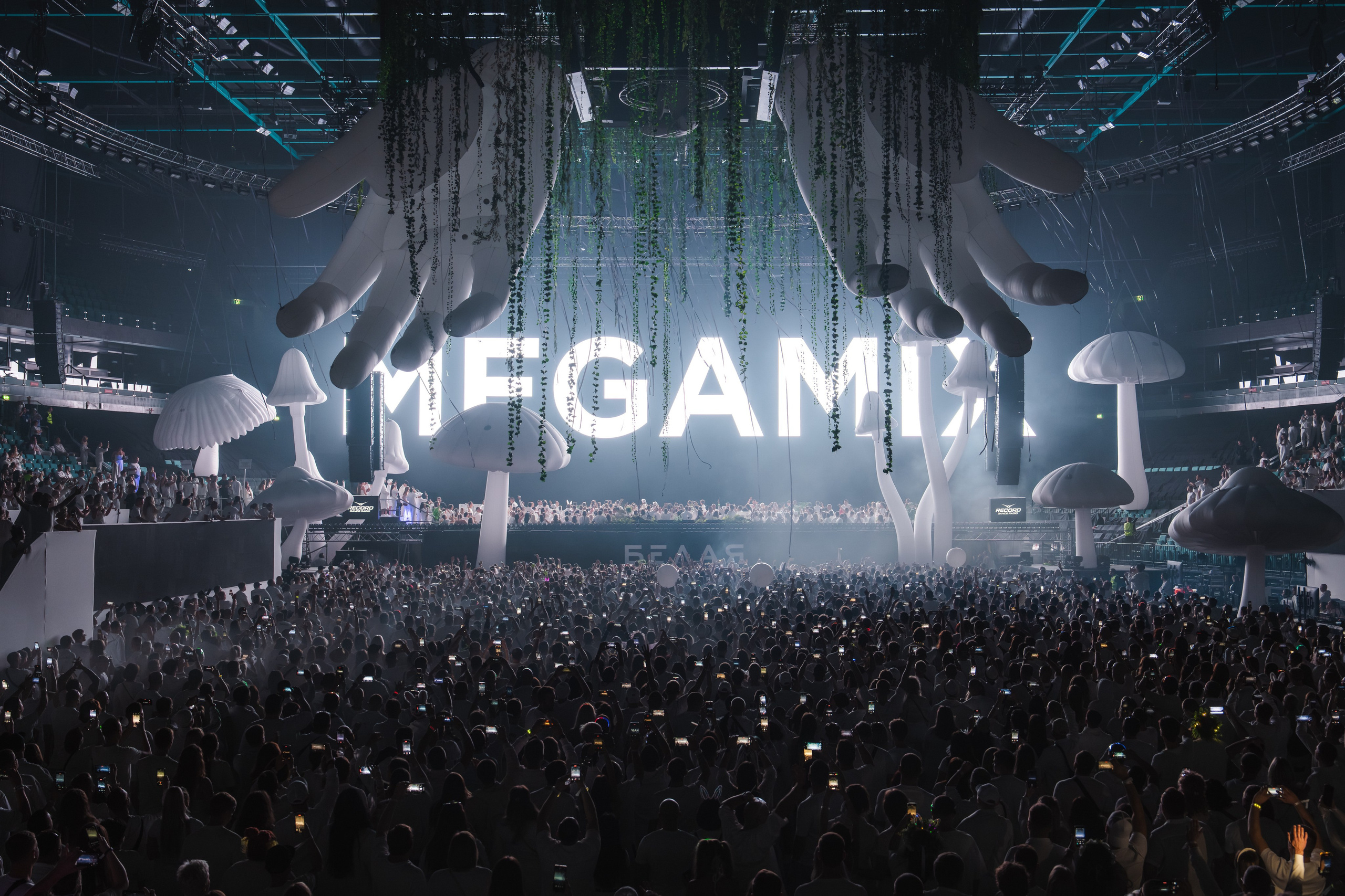 БЕЛАЯ 2025. Святослав Буньков | фотограф