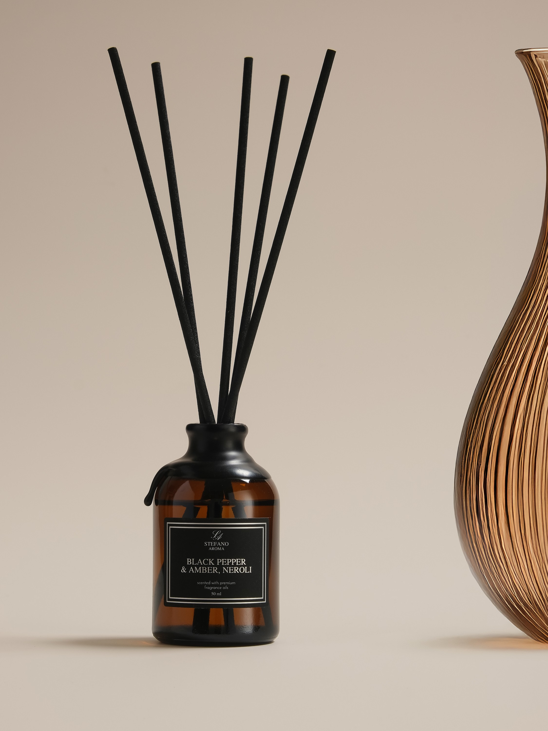 Диффузоры. Предметный фотограф, инфографика и видео в Санкт-Петербурге