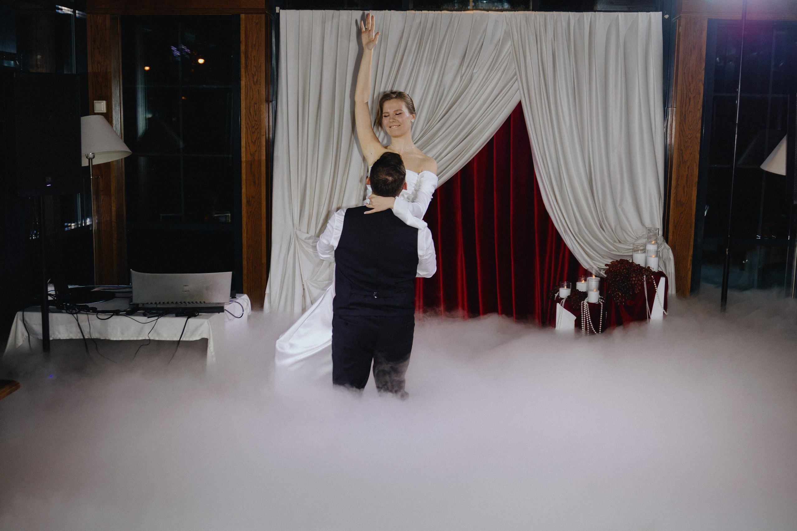 Свадьба Никиты и Оли в Санкт-Петербурге. Свадебный фотограф СПБ