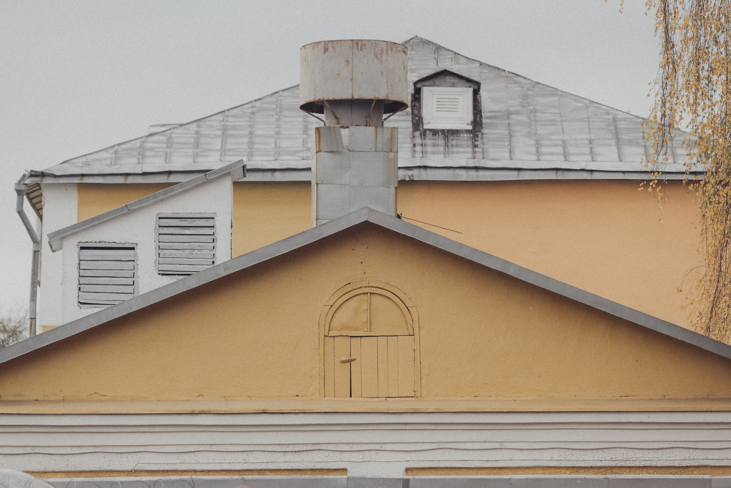 Проект #улицыгорода. Ярославль, ул. Республиканская. Документальный фотограф Илья Тихановский