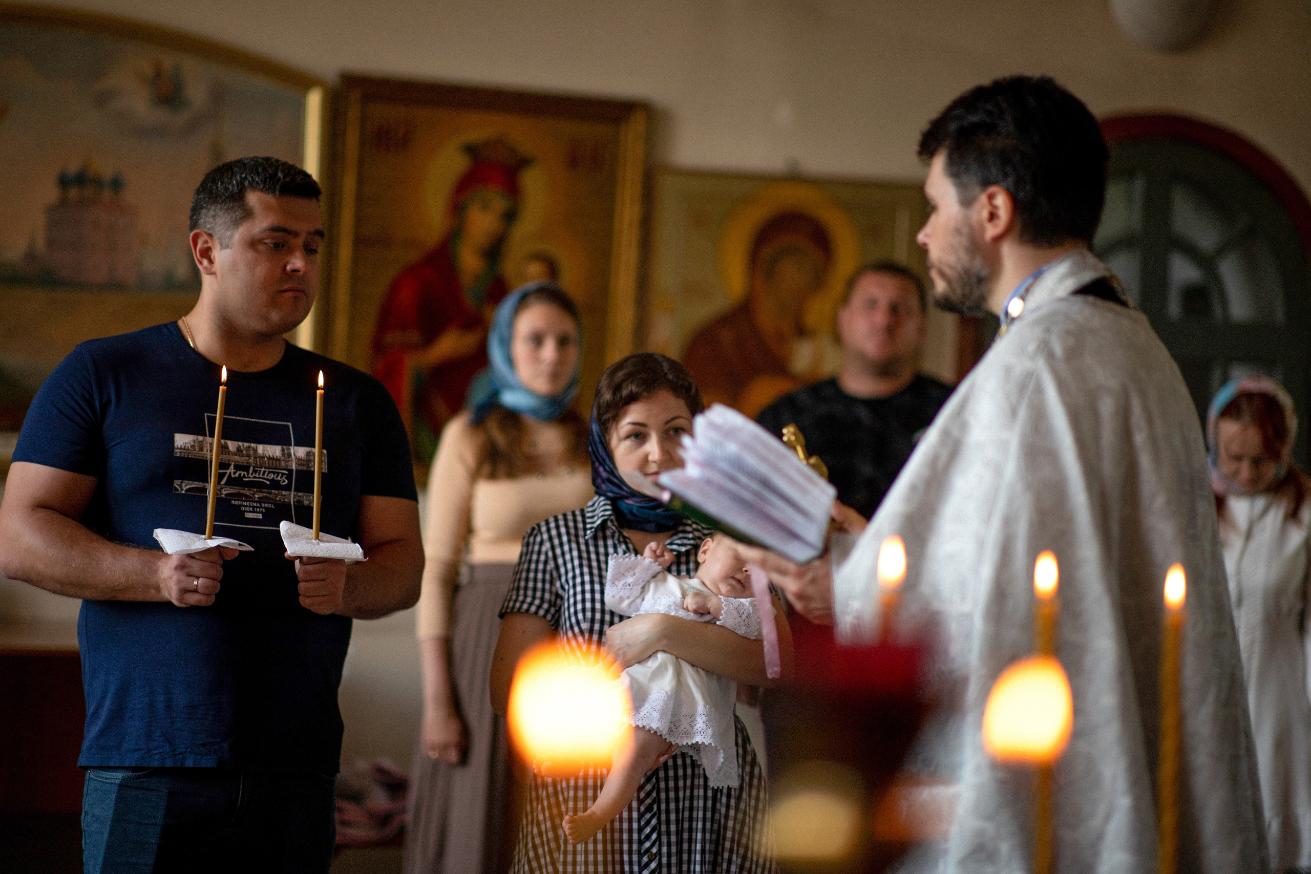 Крещение Марии. Фотограф на крещение в Рязани. Семейный фотограф