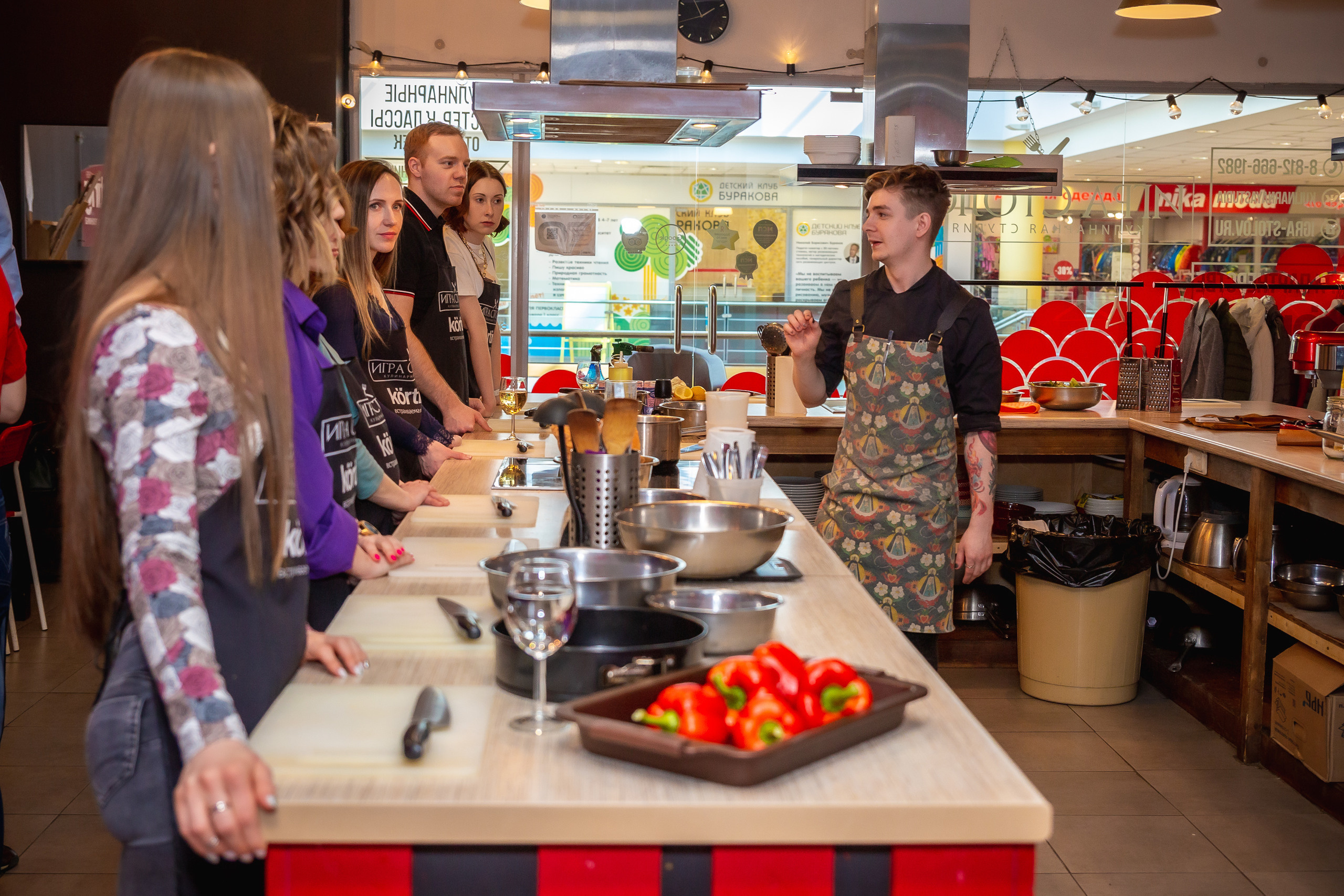Игра столов. Репортажный, семейный, свадебный фотограф Санкт-Петербург Ольга Лесюк